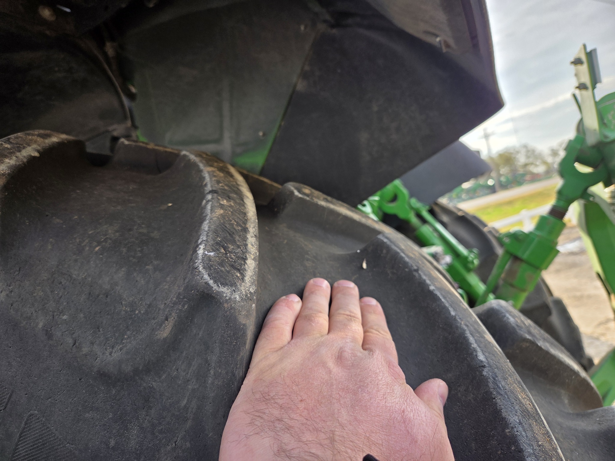 2022 John Deere 8R 410 Tractor