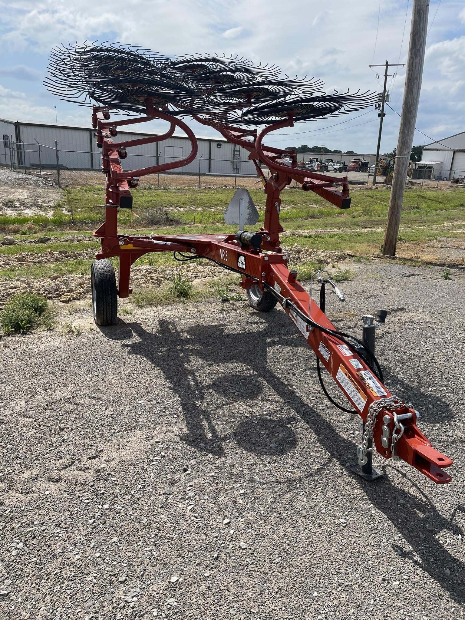 2025 Rhino VR8 Rake - $8,300 | Machinery Pete
