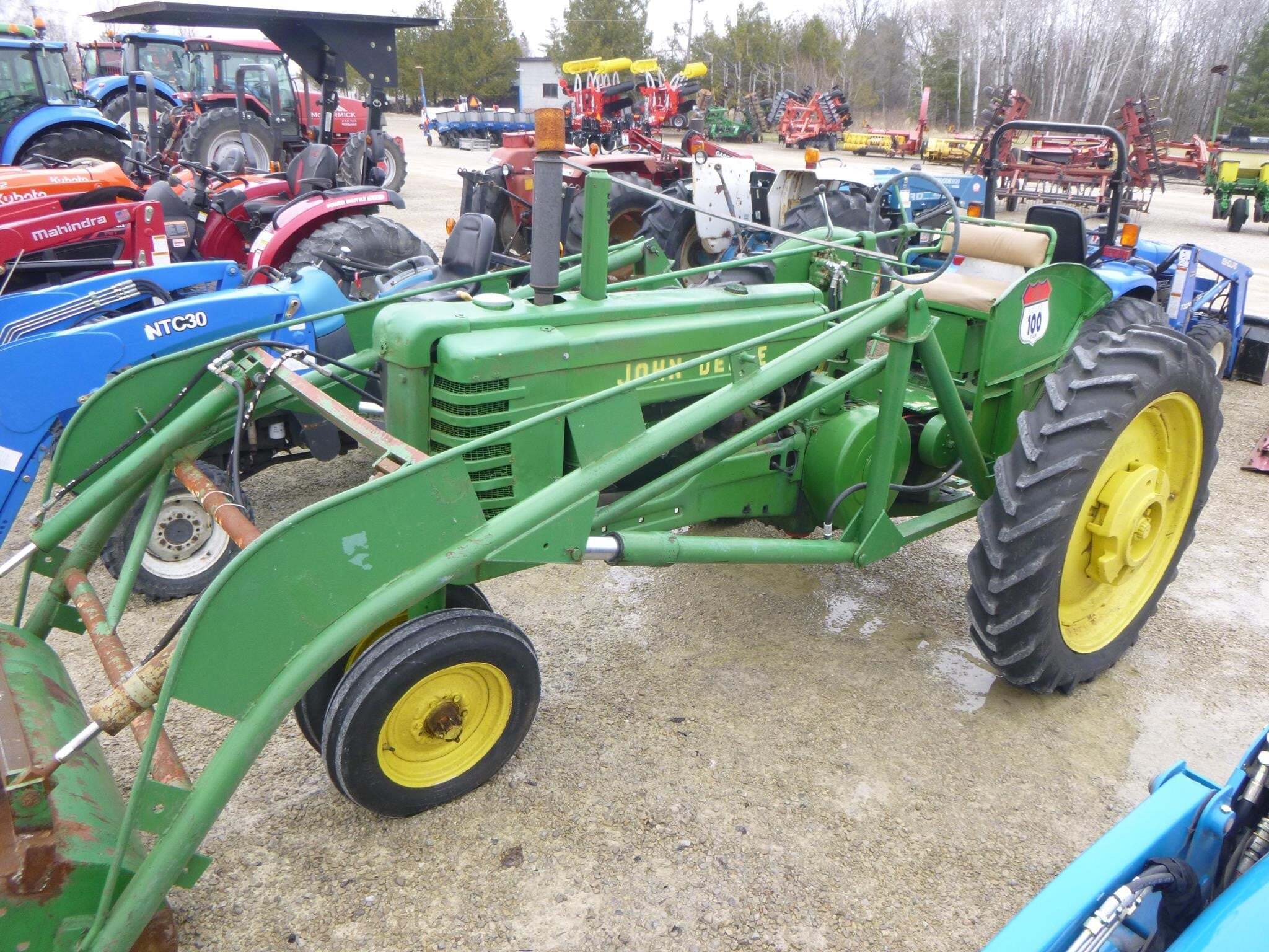 John Deere B Tractor - $2,950 | Machinery Pete
