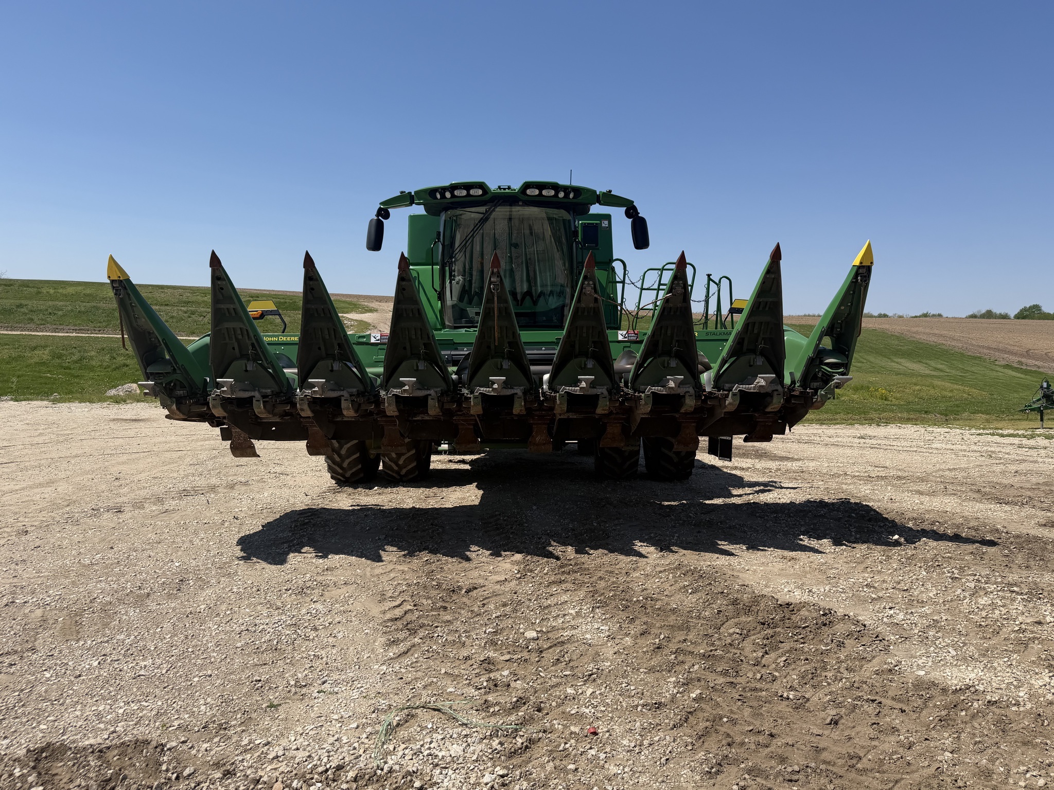 2021 John Deere C8R Corn Head