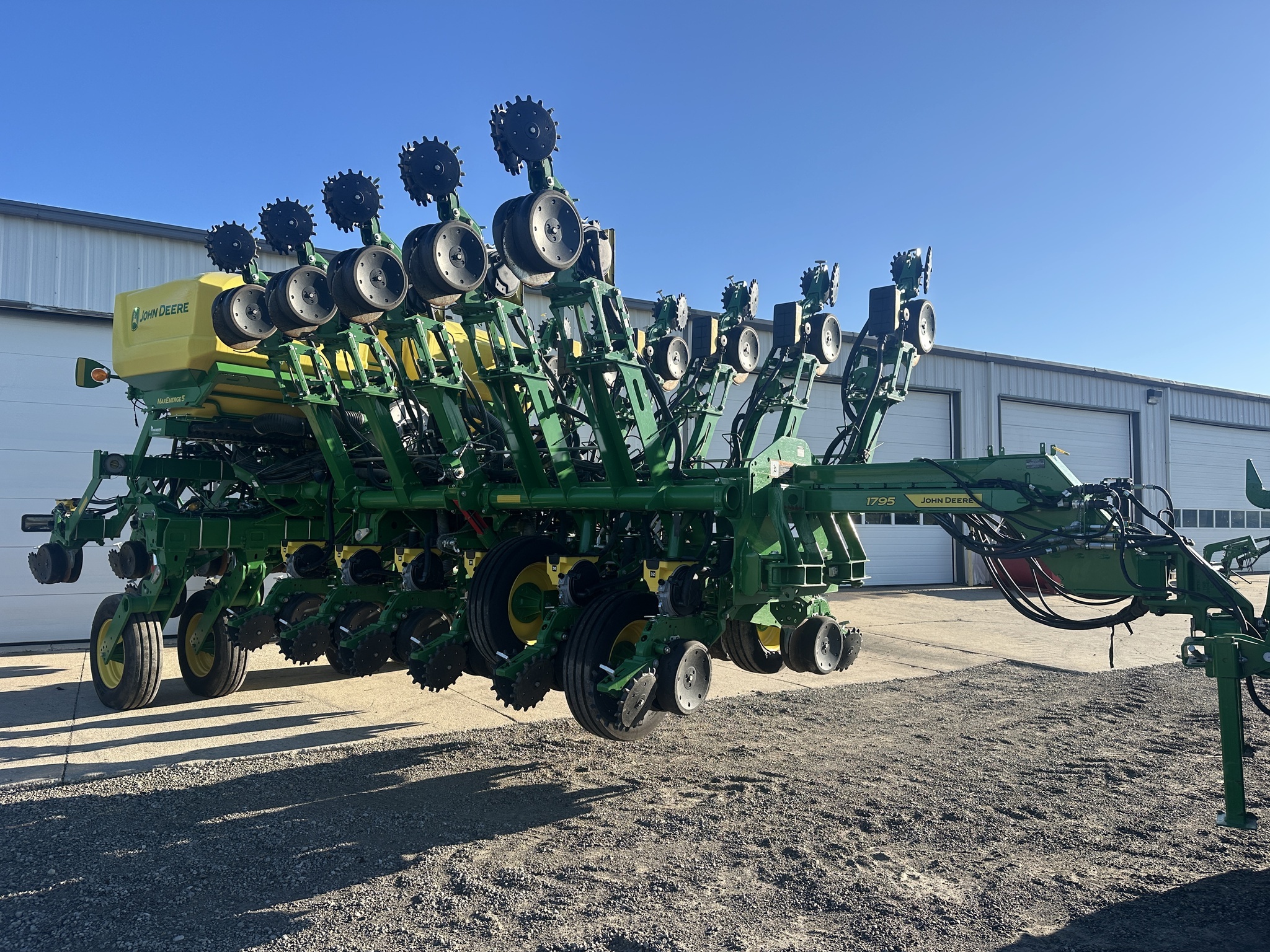 2023 John Deere 1795 Planter