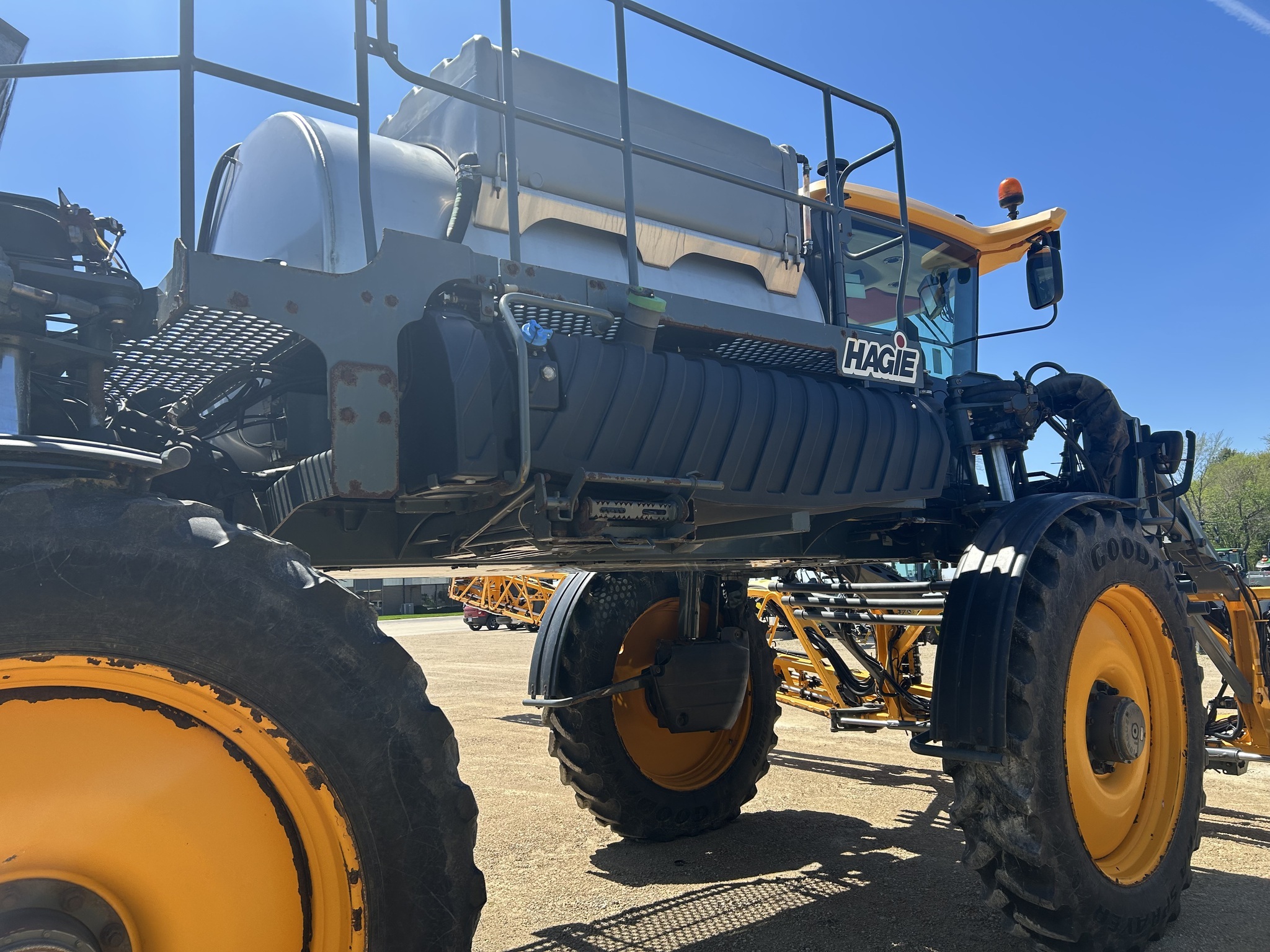 2021 Hagie STS16 Self-Propelled Sprayer