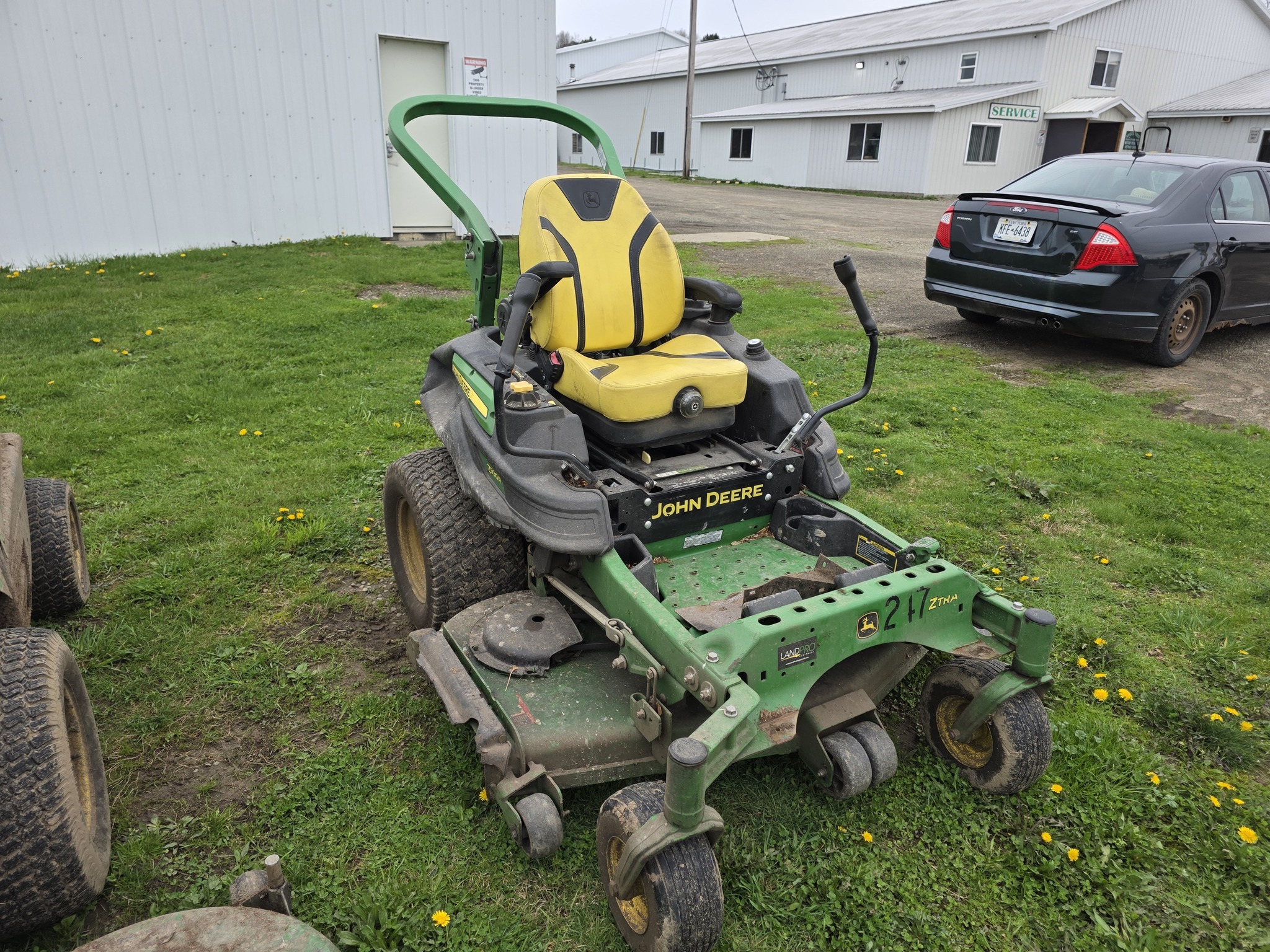 2021 John Deere Z930R Lawn Mower