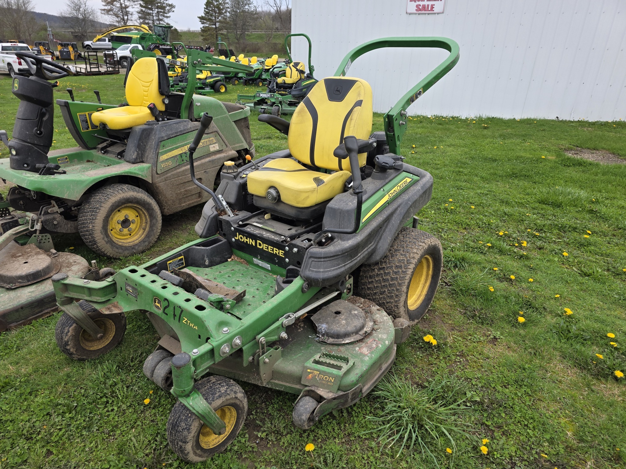 2021 John Deere Z930R Lawn Mower