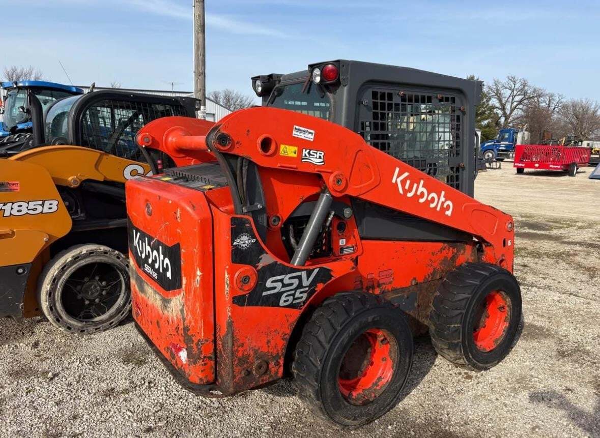 2019 Kubota SSV65 Skid Steer