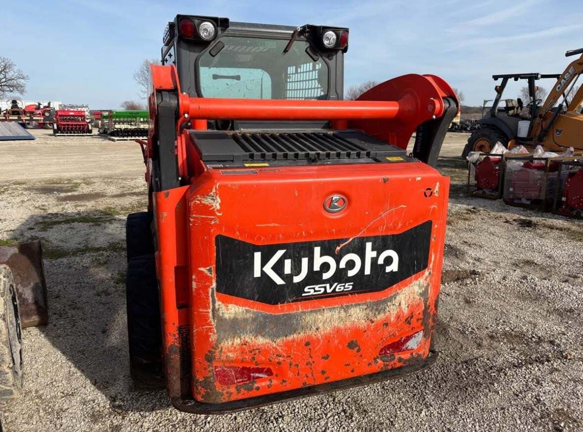 2019 Kubota SSV65 Skid Steer