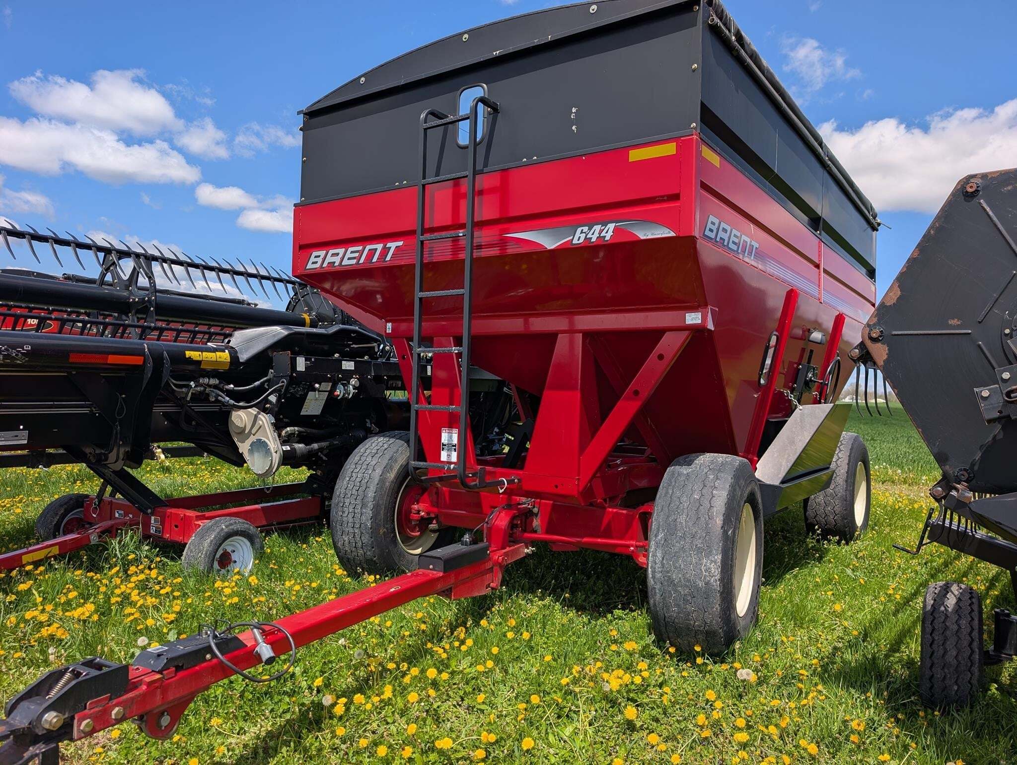  Brent 644 Gravity Wagon