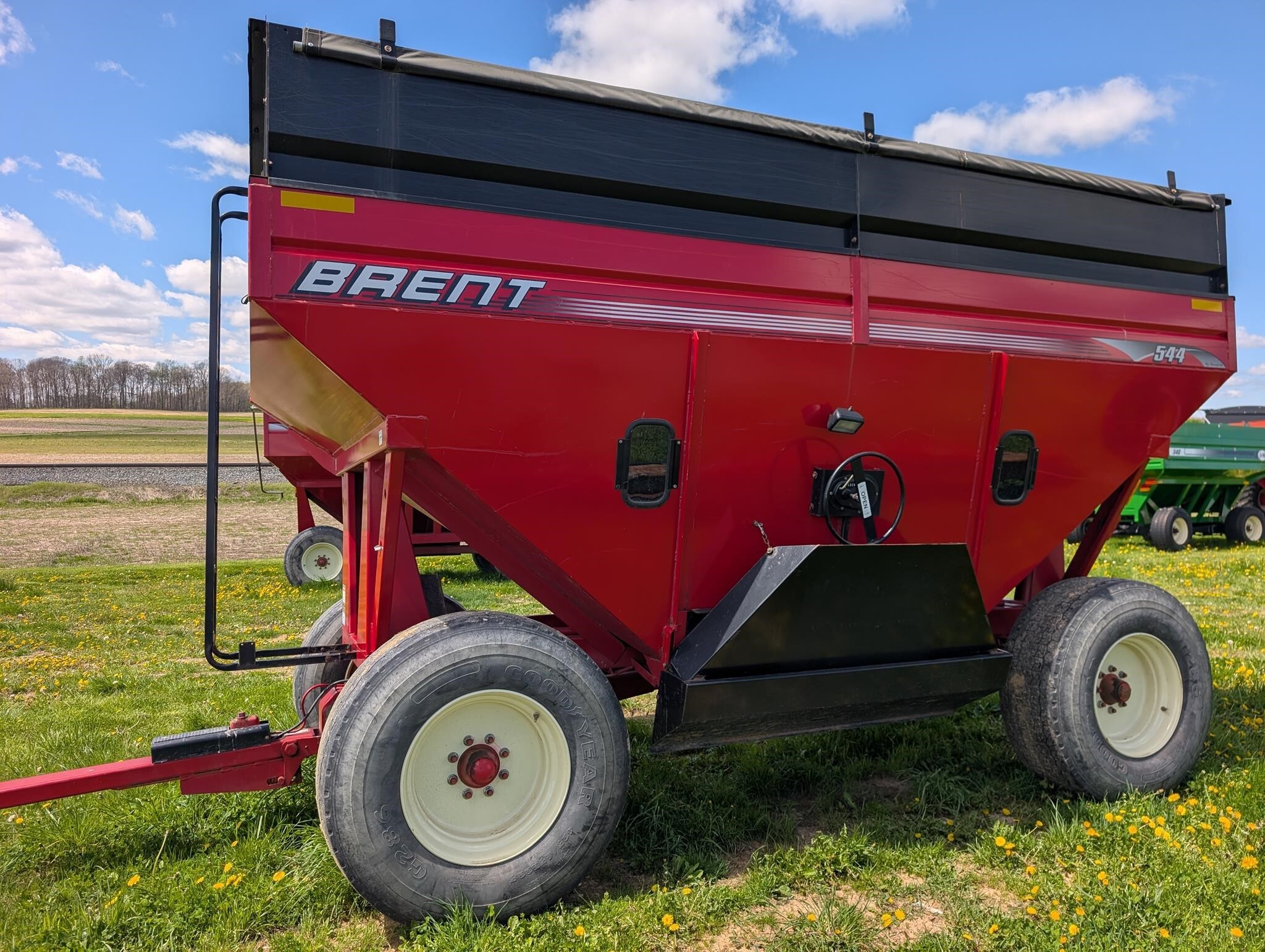  Brent 544 Gravity Wagon
