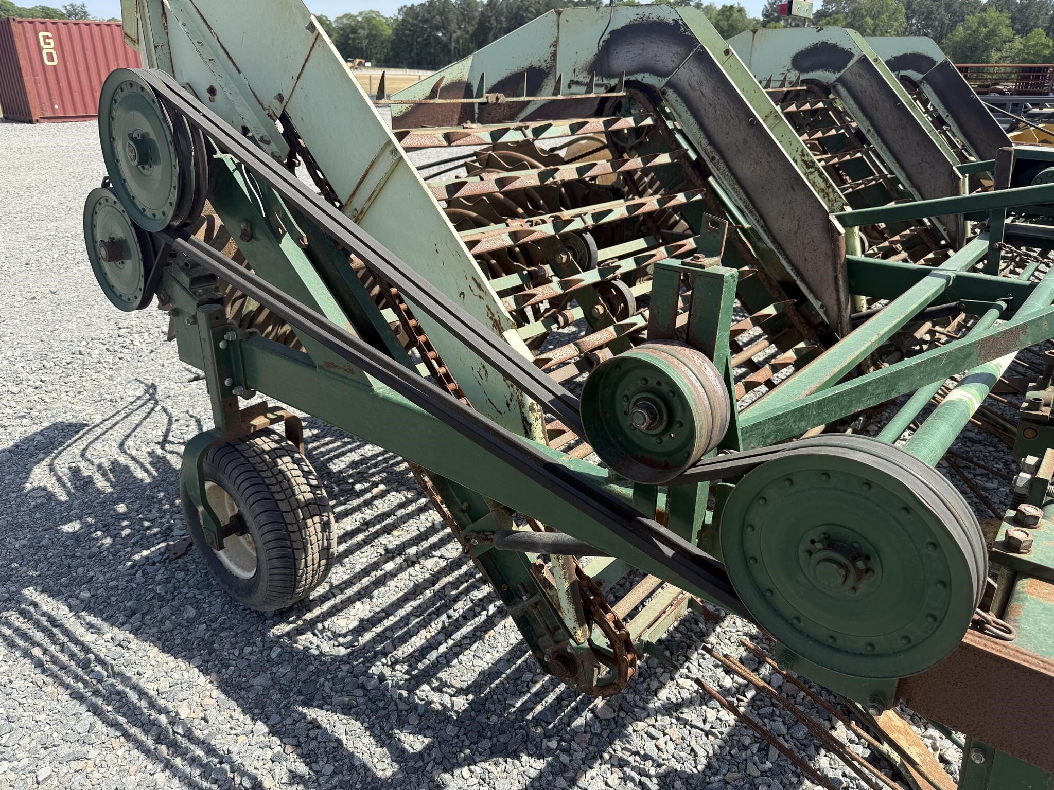  Kelley Manufacturing 636 Peanut Equipment