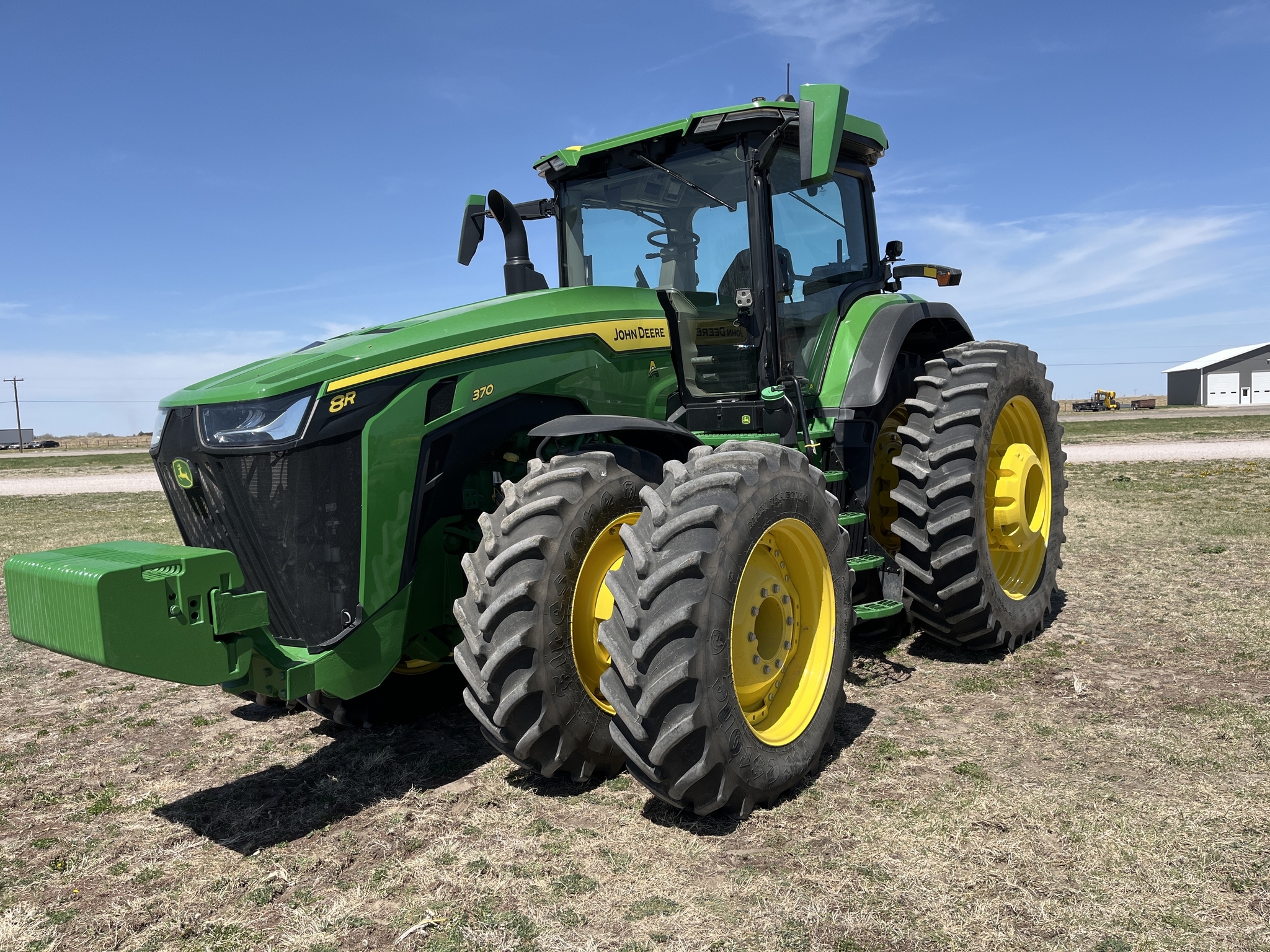 2025 John Deere 8R 370 Tractor