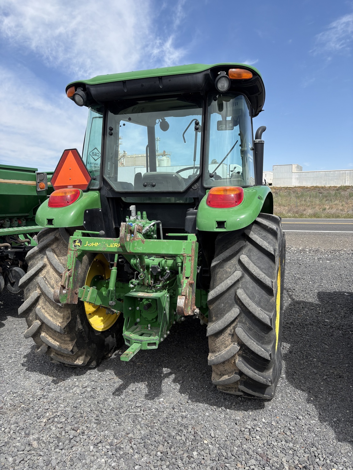 2018 John Deere 5085E Tractor