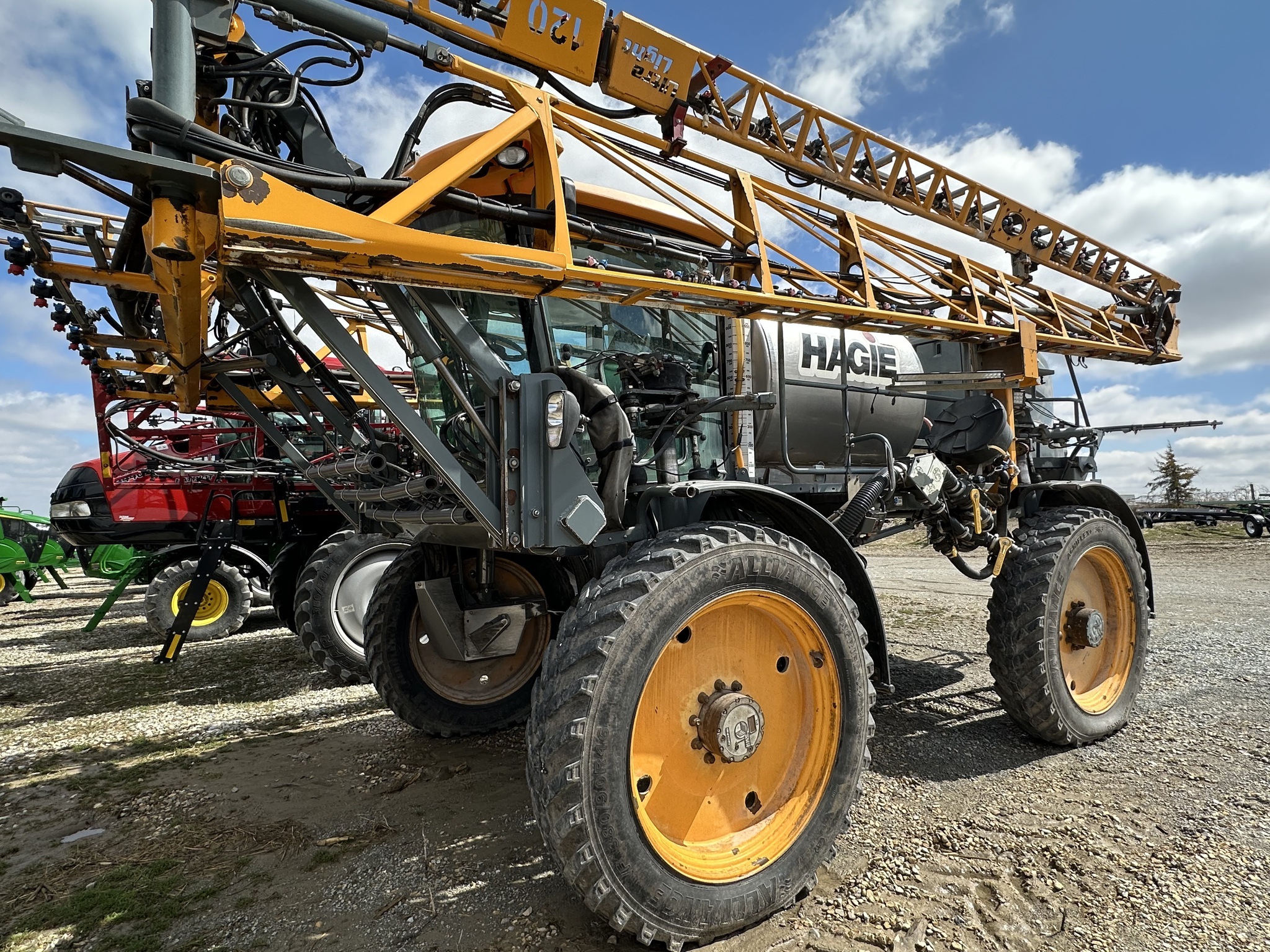 2015 Hagie STS12 Self-Propelled Sprayer