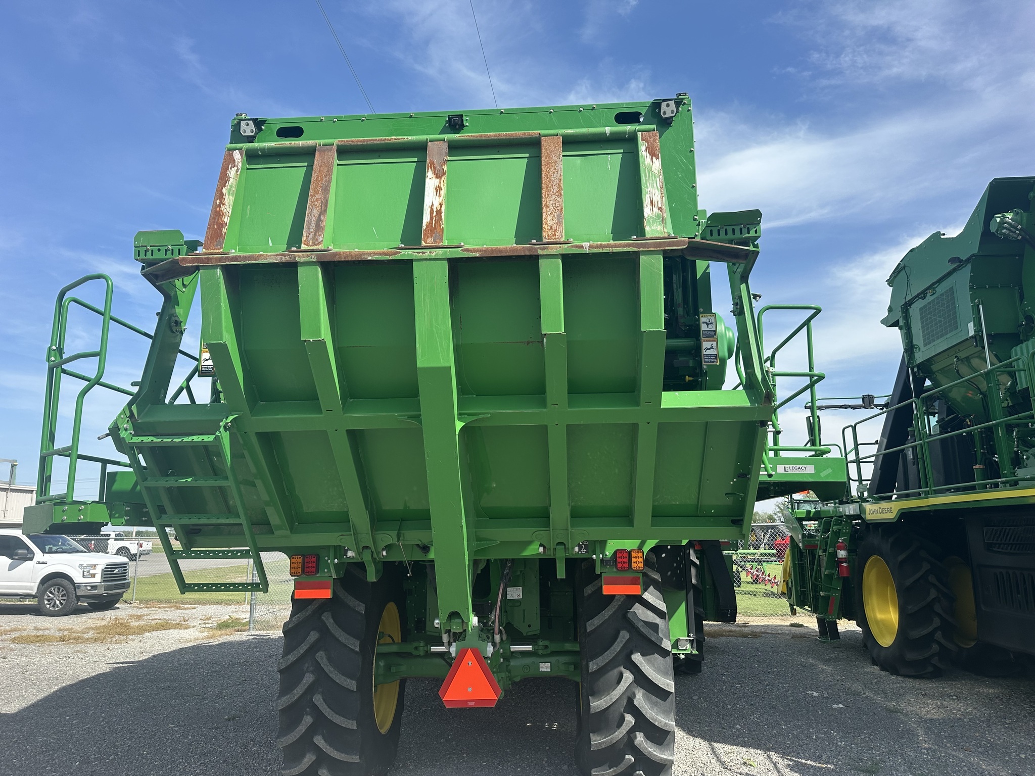 2022 John Deere CP770 Cotton Equipment