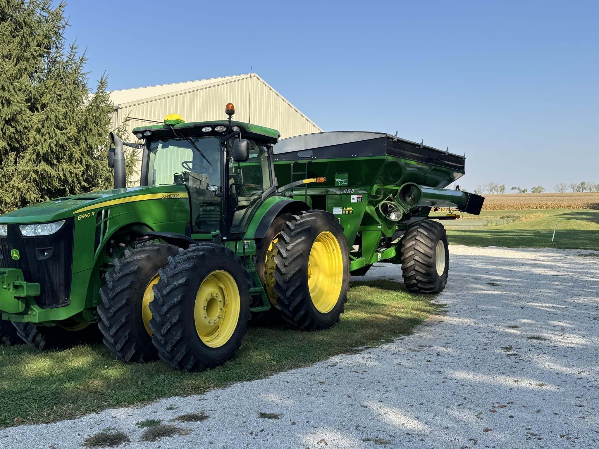 2011 John Deere 8360R Tractor
