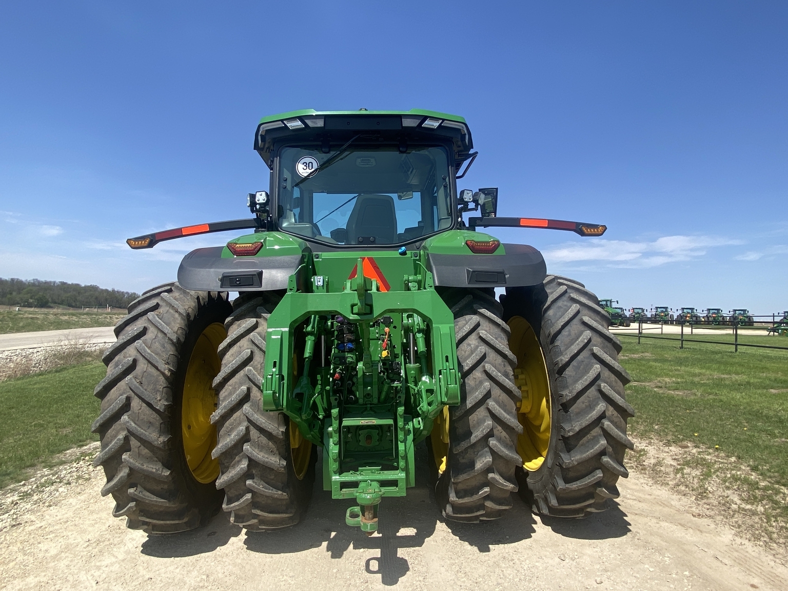2023 John Deere 8R 370 Tractor