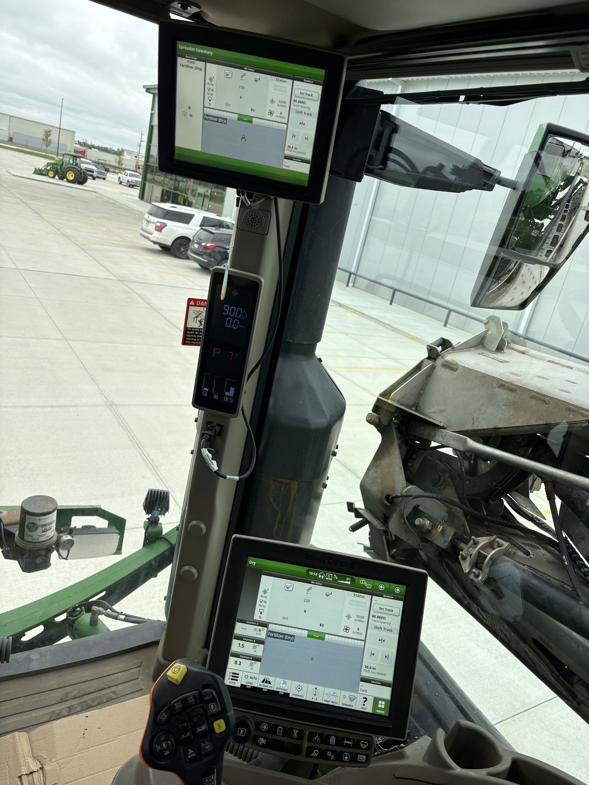 2023 John Deere 600R Loader and Skid Steer Attachment