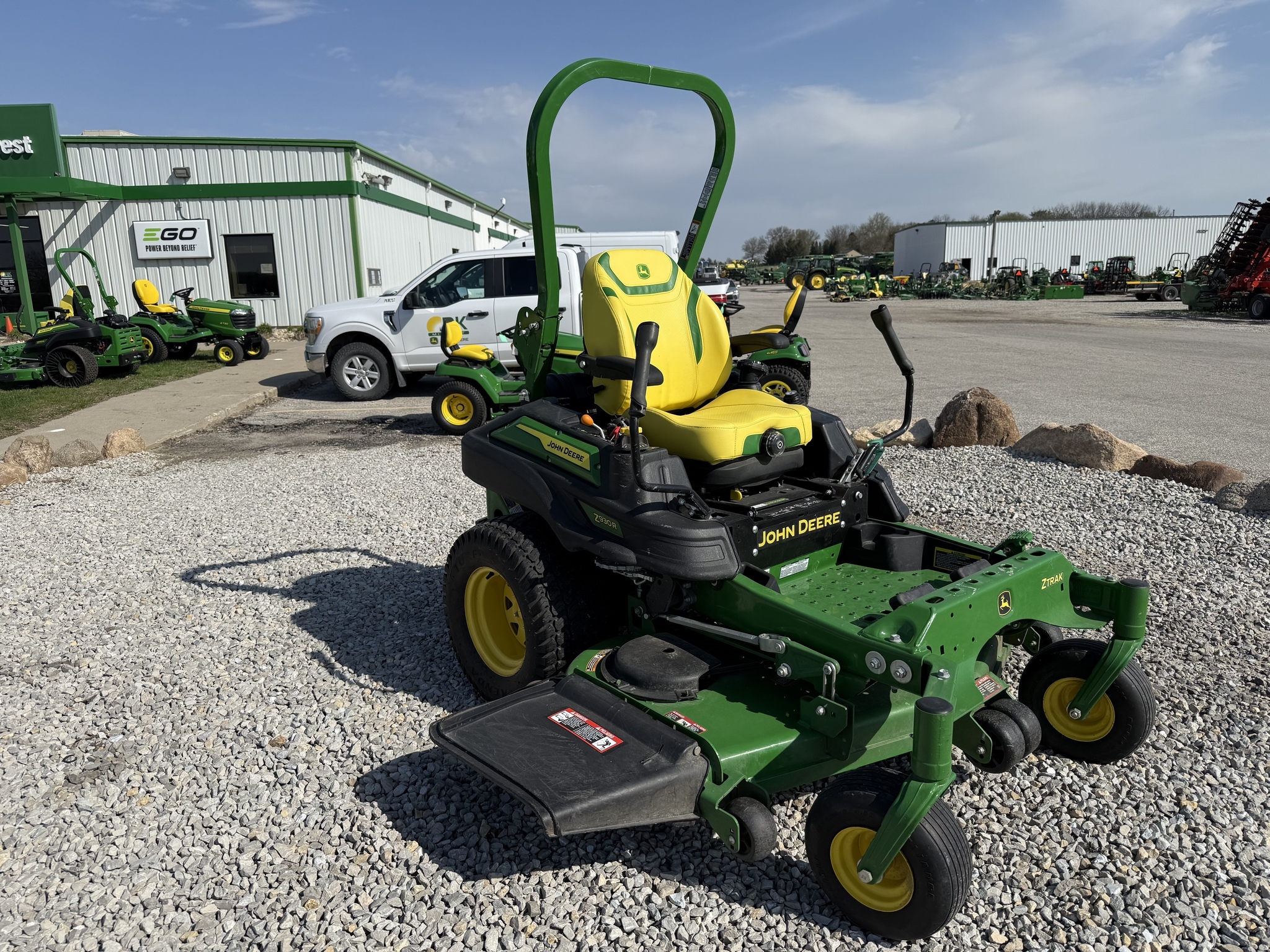 2024 John Deere Z930R Lawn Mower
