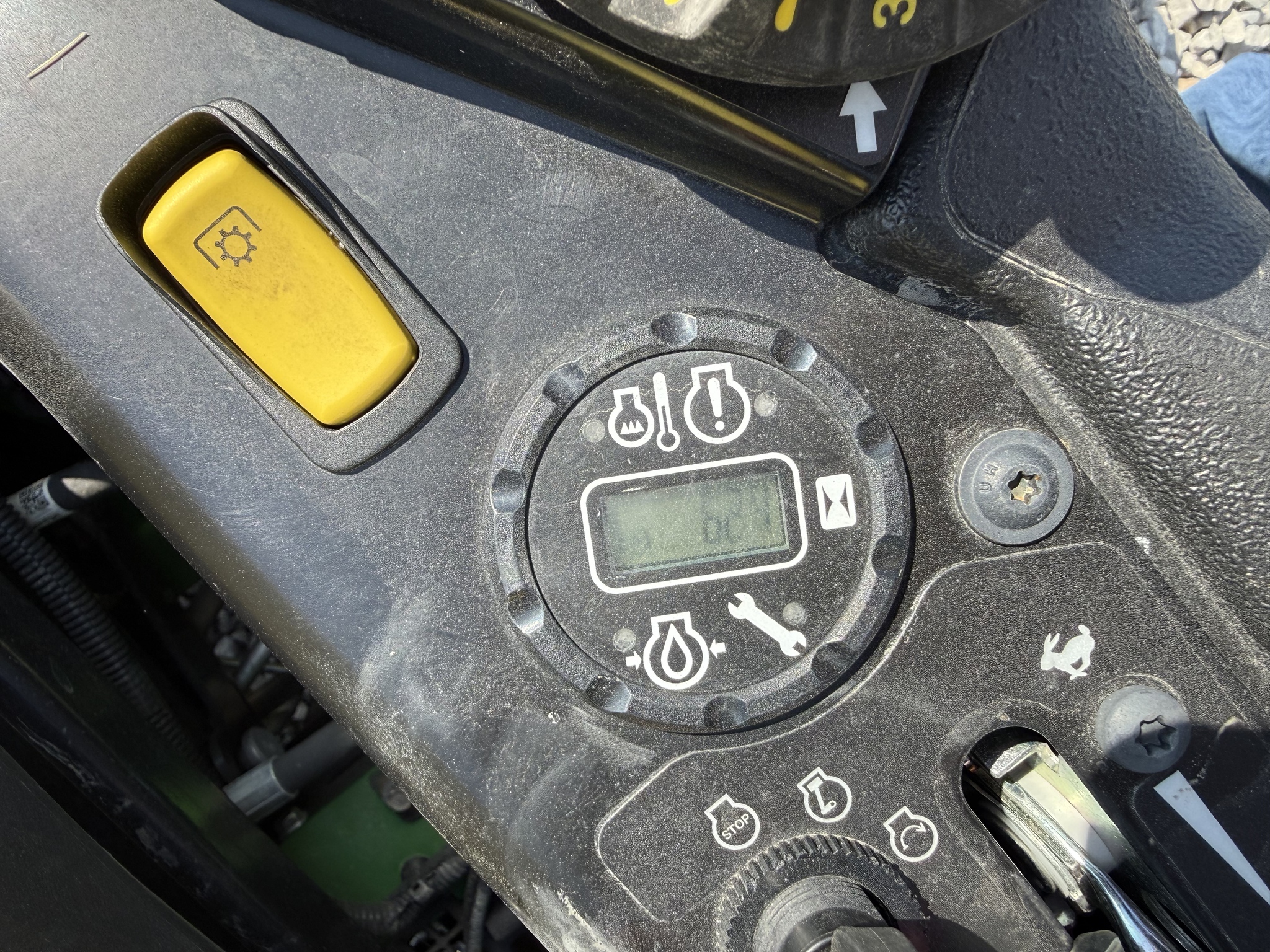 2024 John Deere Z930R Lawn Mower