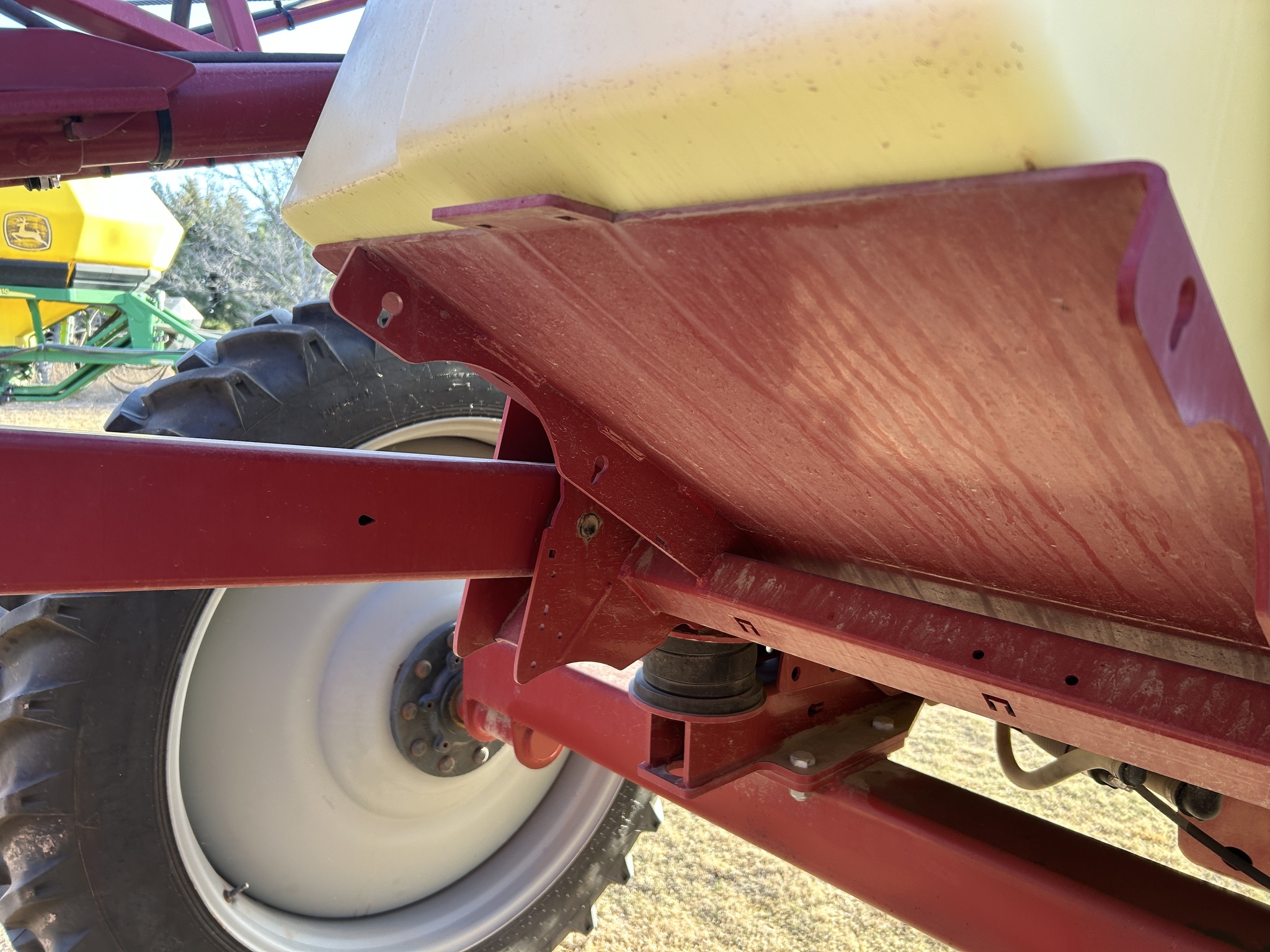 2018 Hardi Navigator 4000 Pull-Type Sprayer