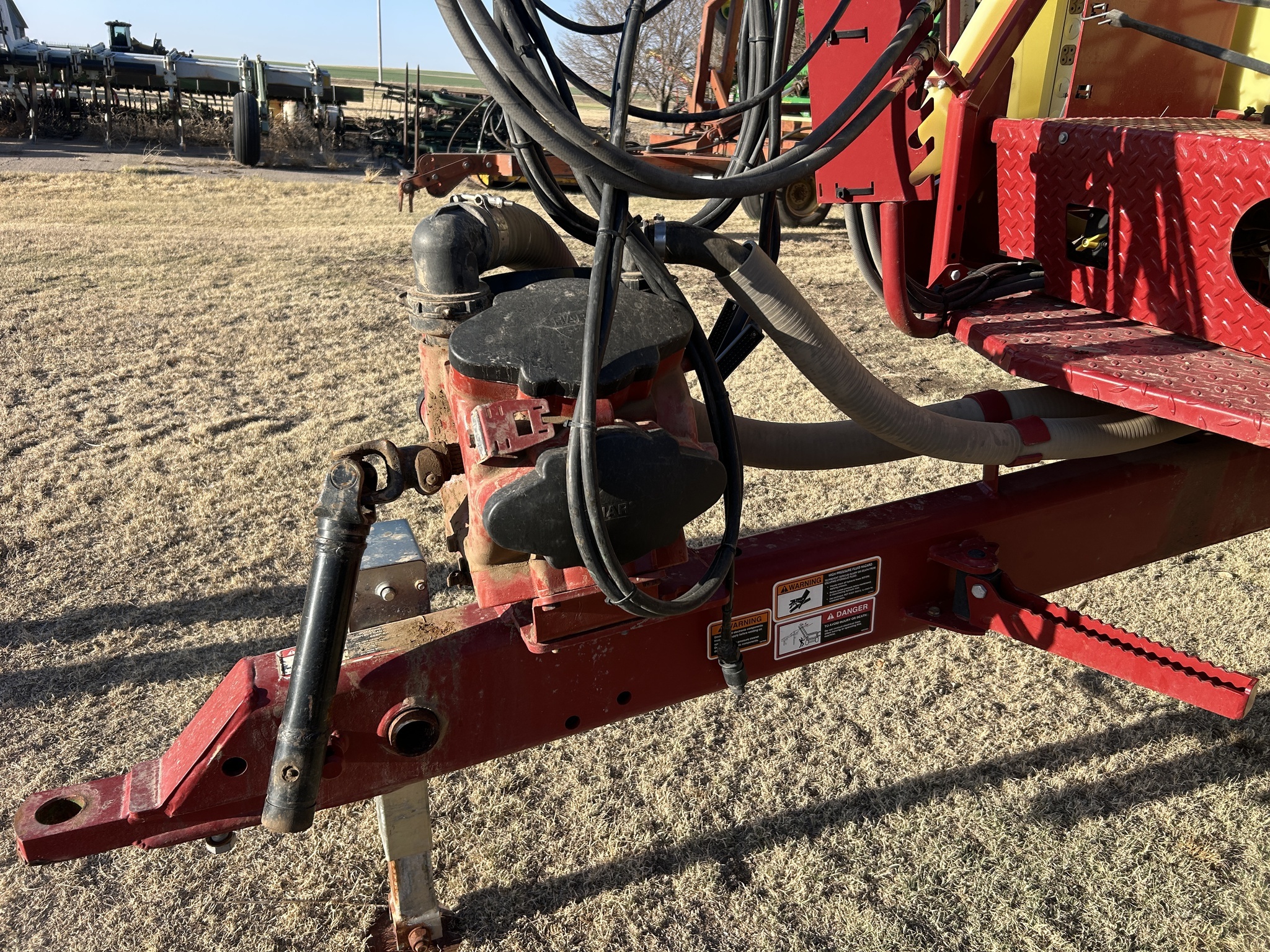 2018 Hardi Navigator 4000 Pull-Type Sprayer