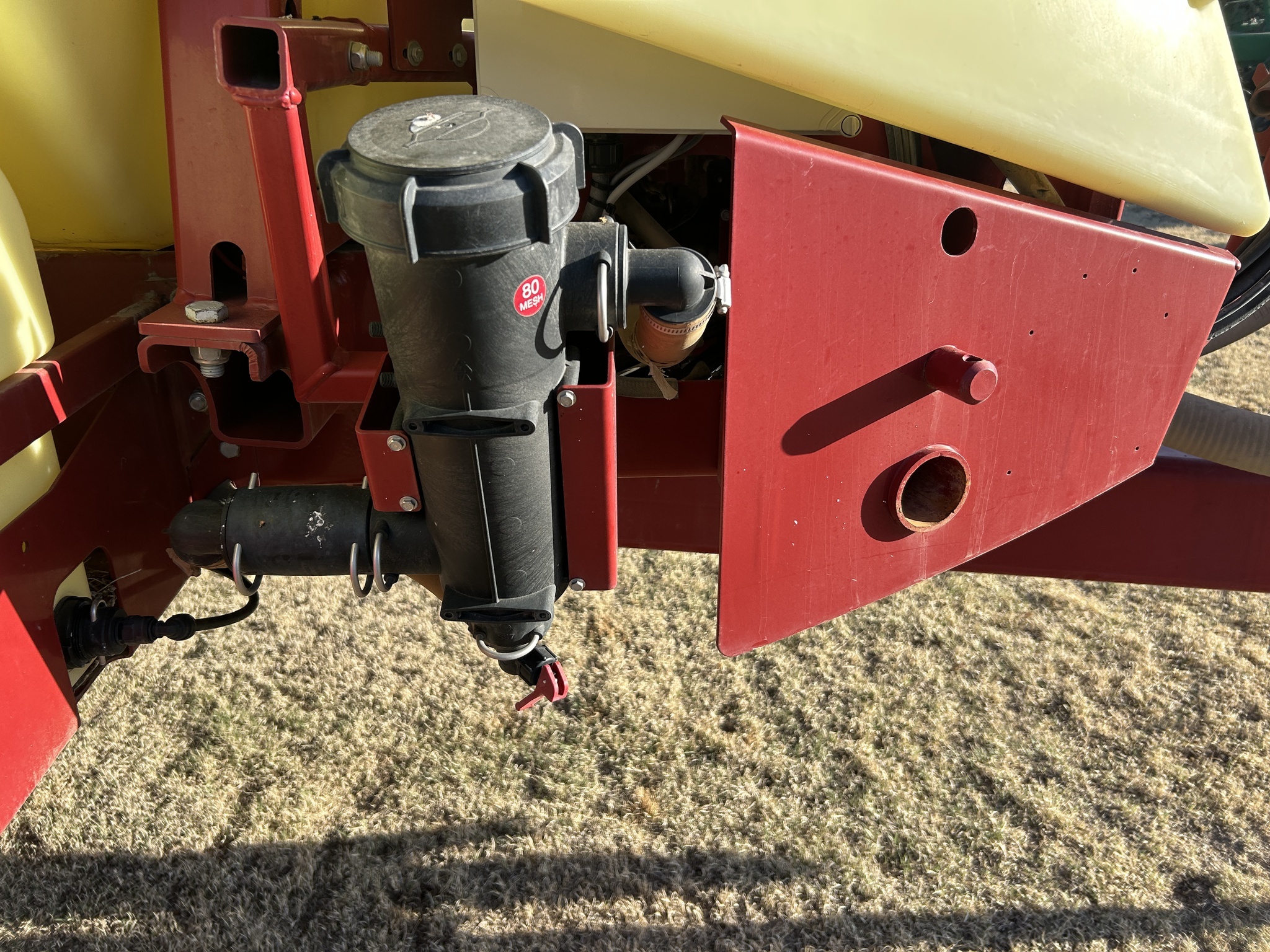 2018 Hardi Navigator 4000 Pull-Type Sprayer