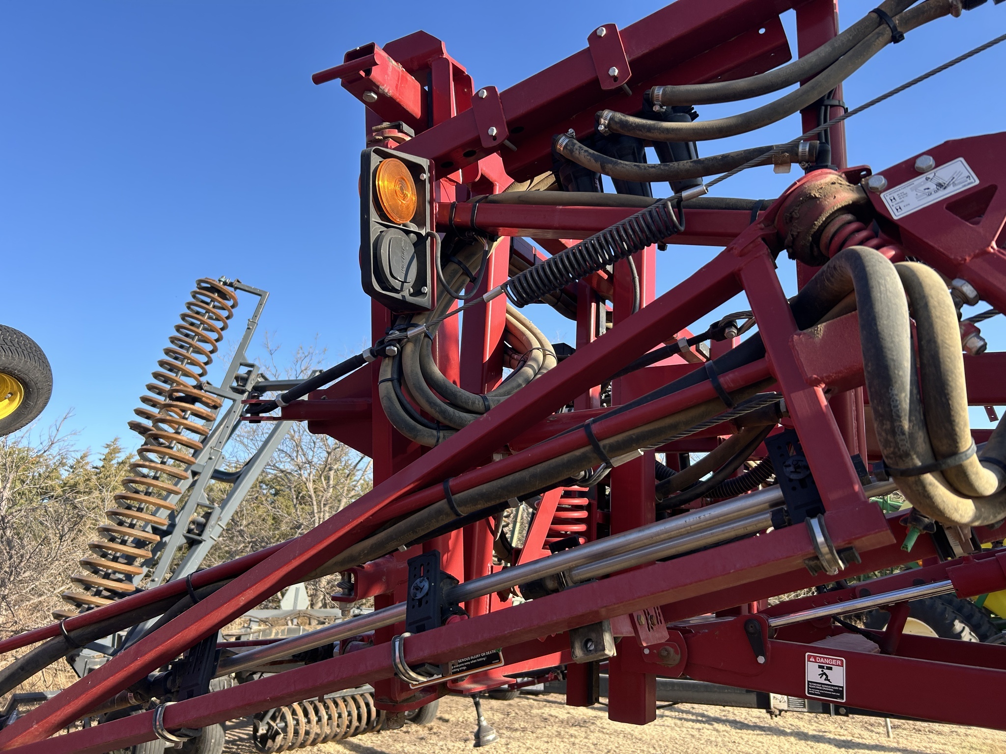 2018 Hardi Navigator 4000 Pull-Type Sprayer