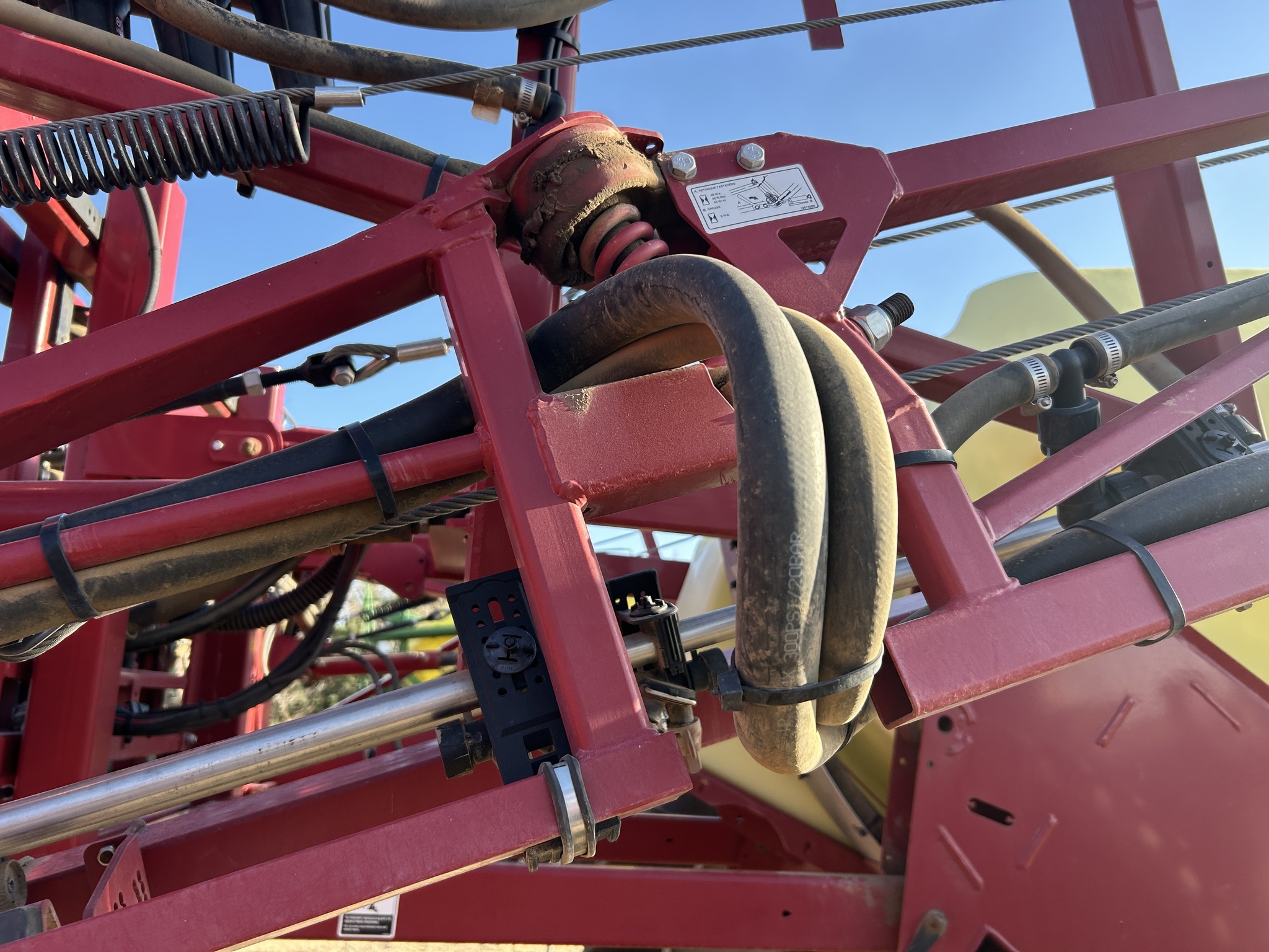 2018 Hardi Navigator 4000 Pull-Type Sprayer