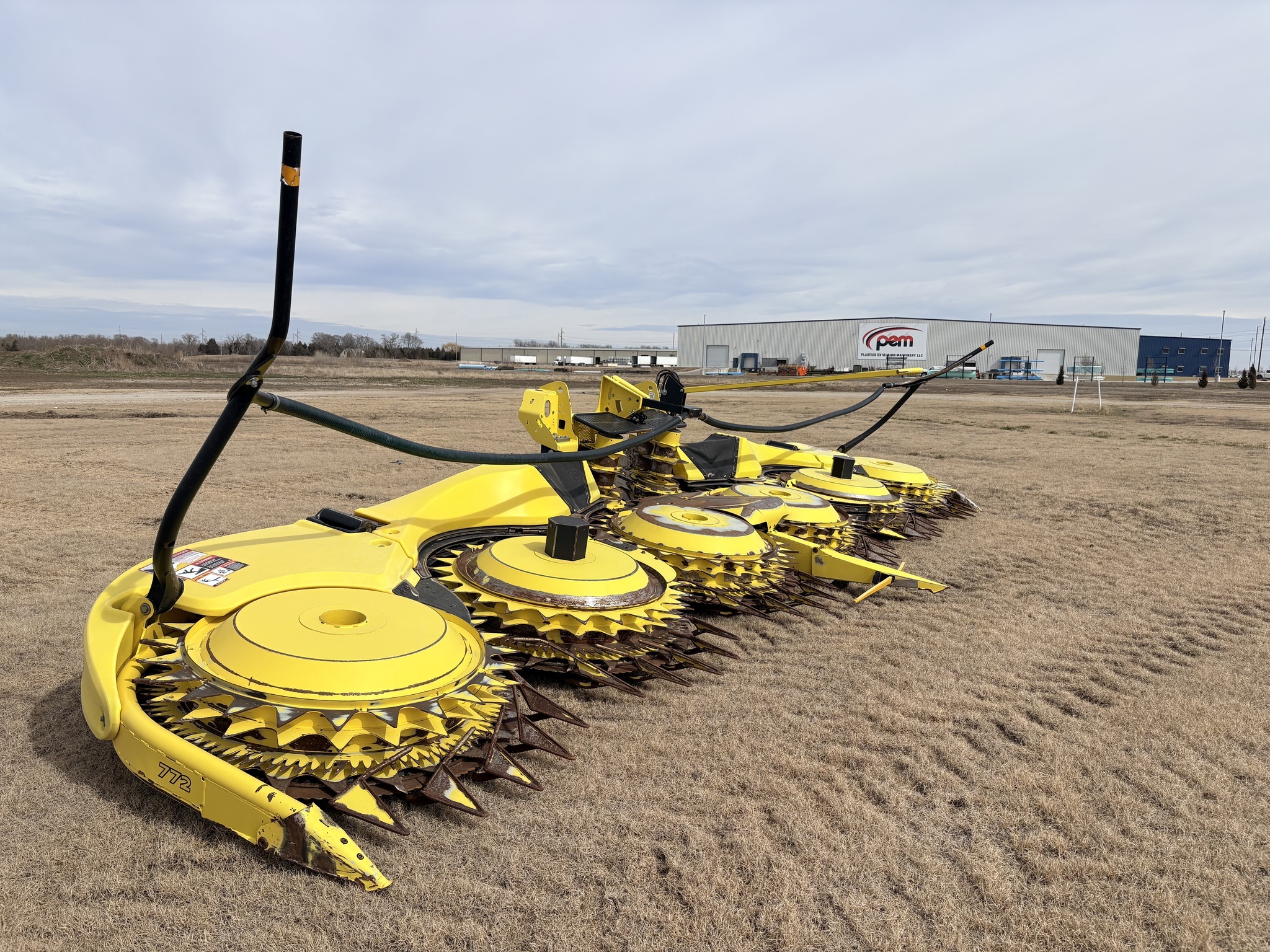 2024 John Deere 772 Corn Head