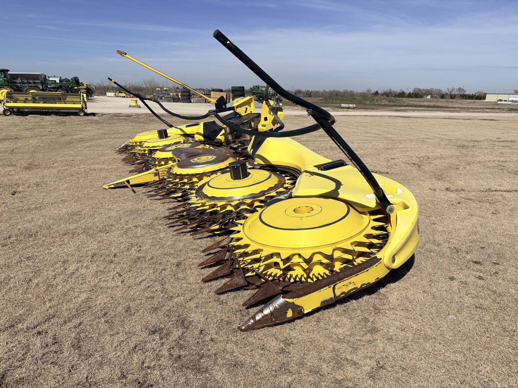 2024 John Deere 772 Corn Head