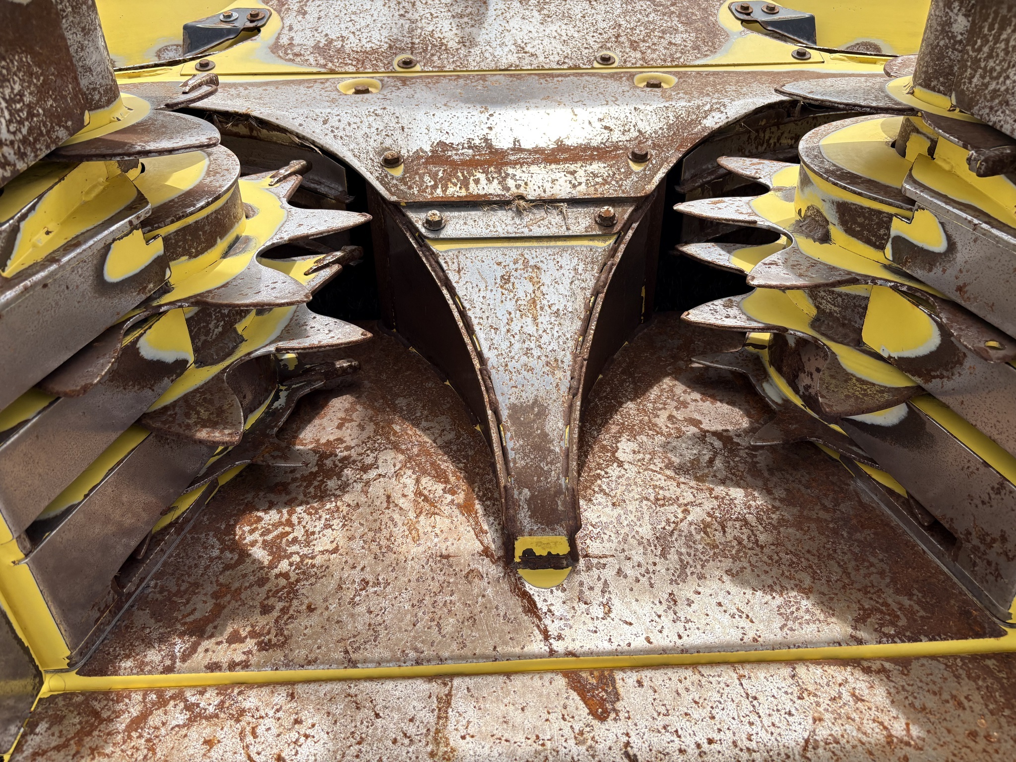 2024 John Deere 772 Corn Head