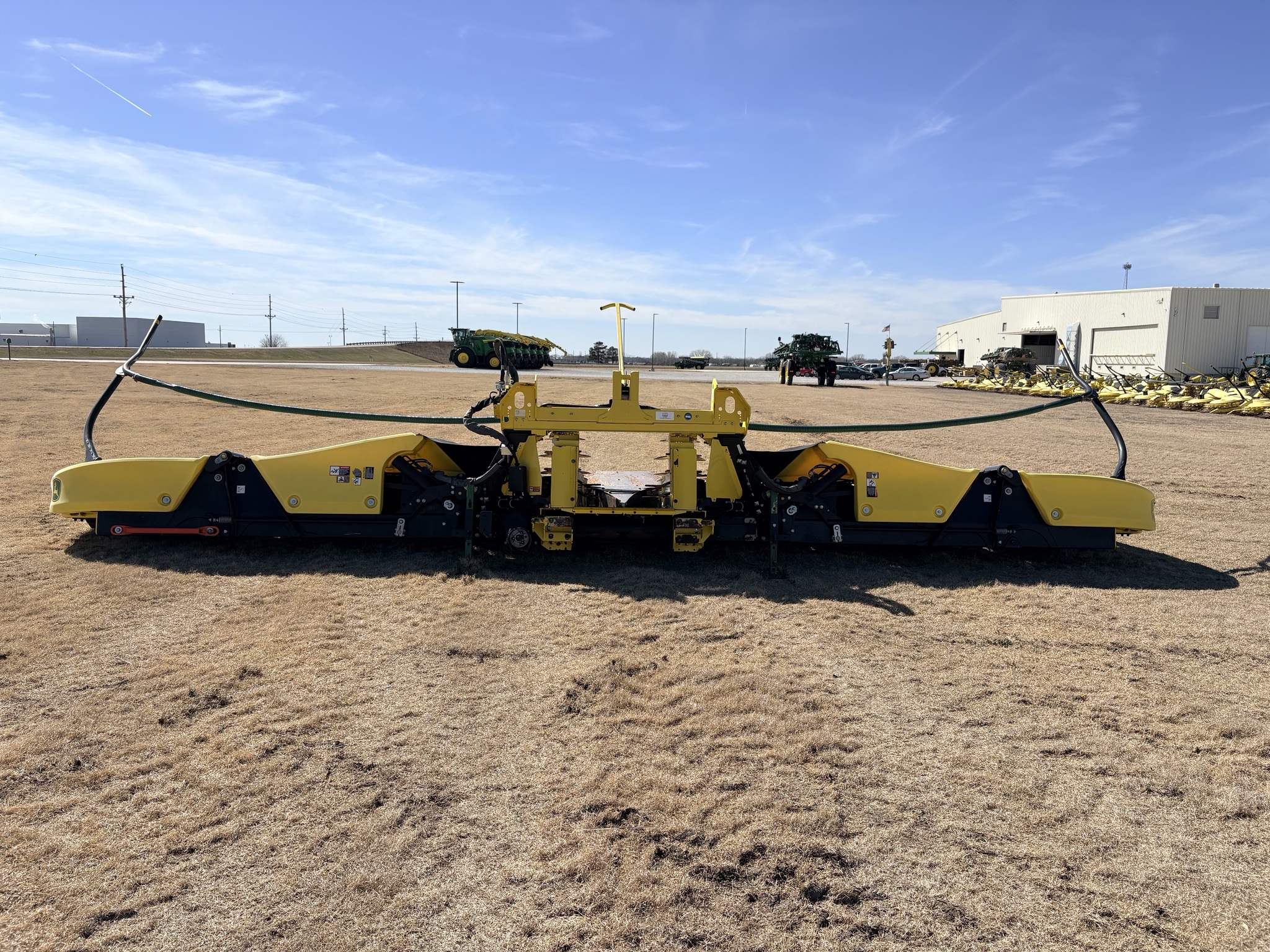 2024 John Deere 772 Corn Head
