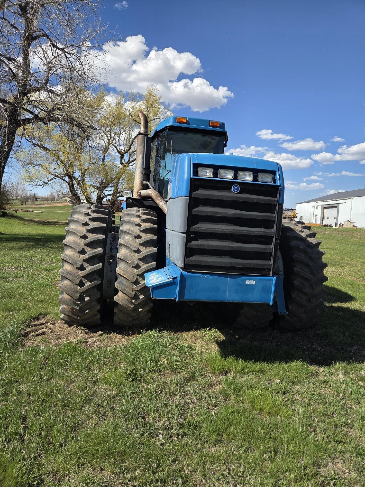 1996 New Holland 9682 Tractor
