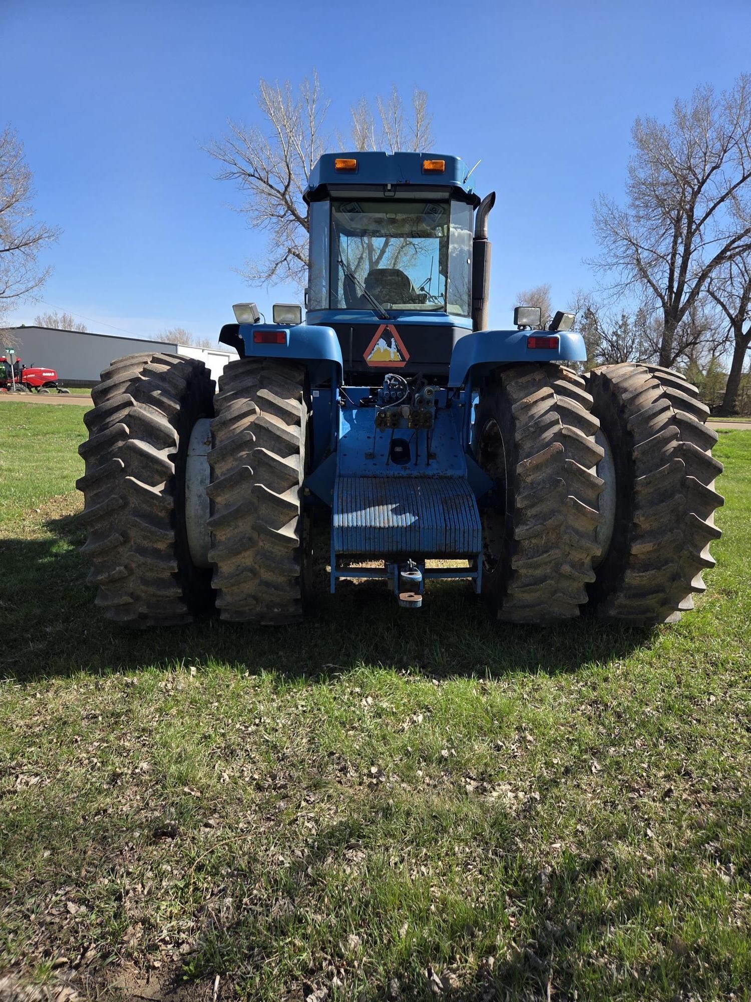1996 New Holland 9682 Tractor