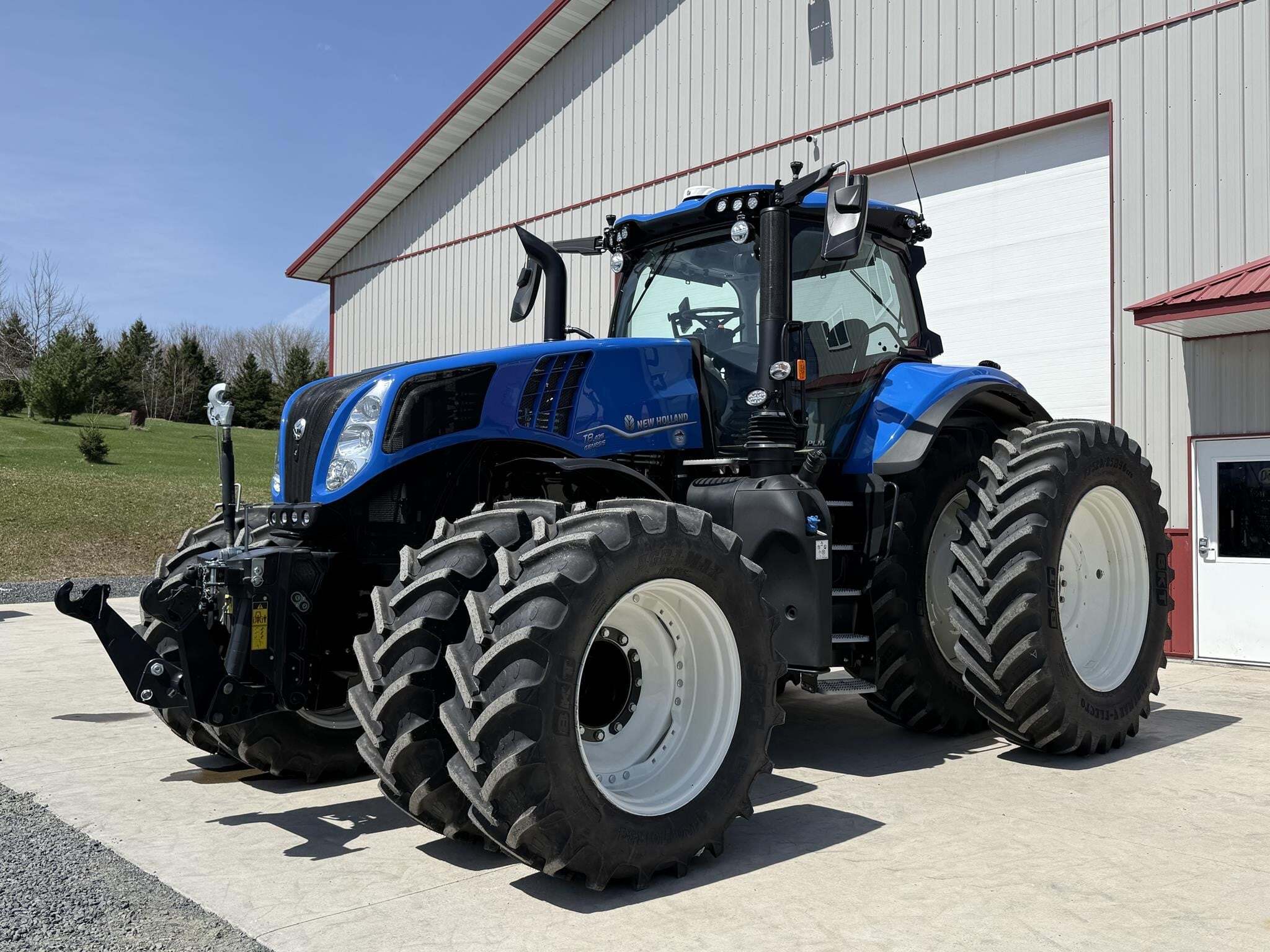 2024 New Holland T8.435 Tractor