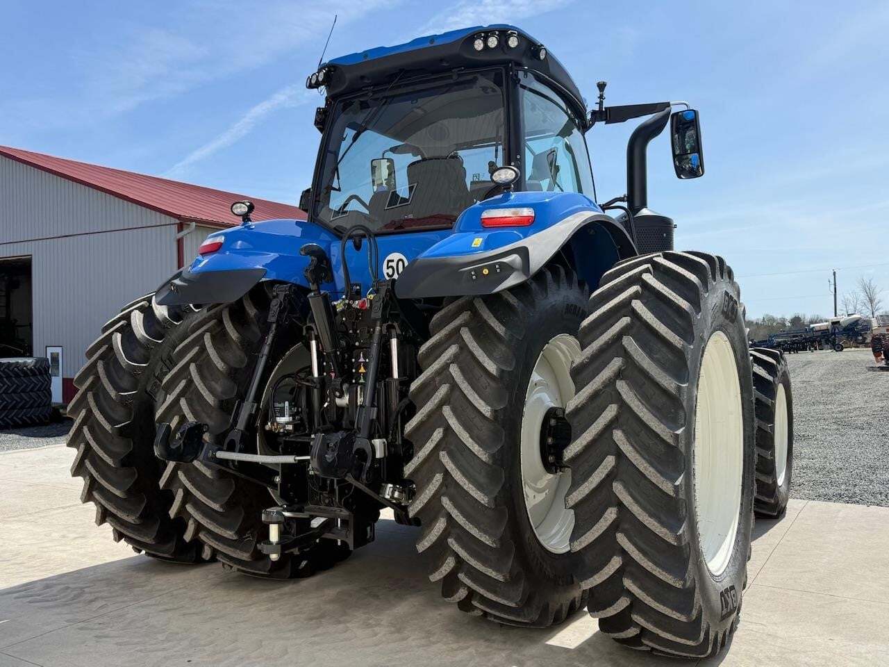 2024 New Holland T8.435 Tractor
