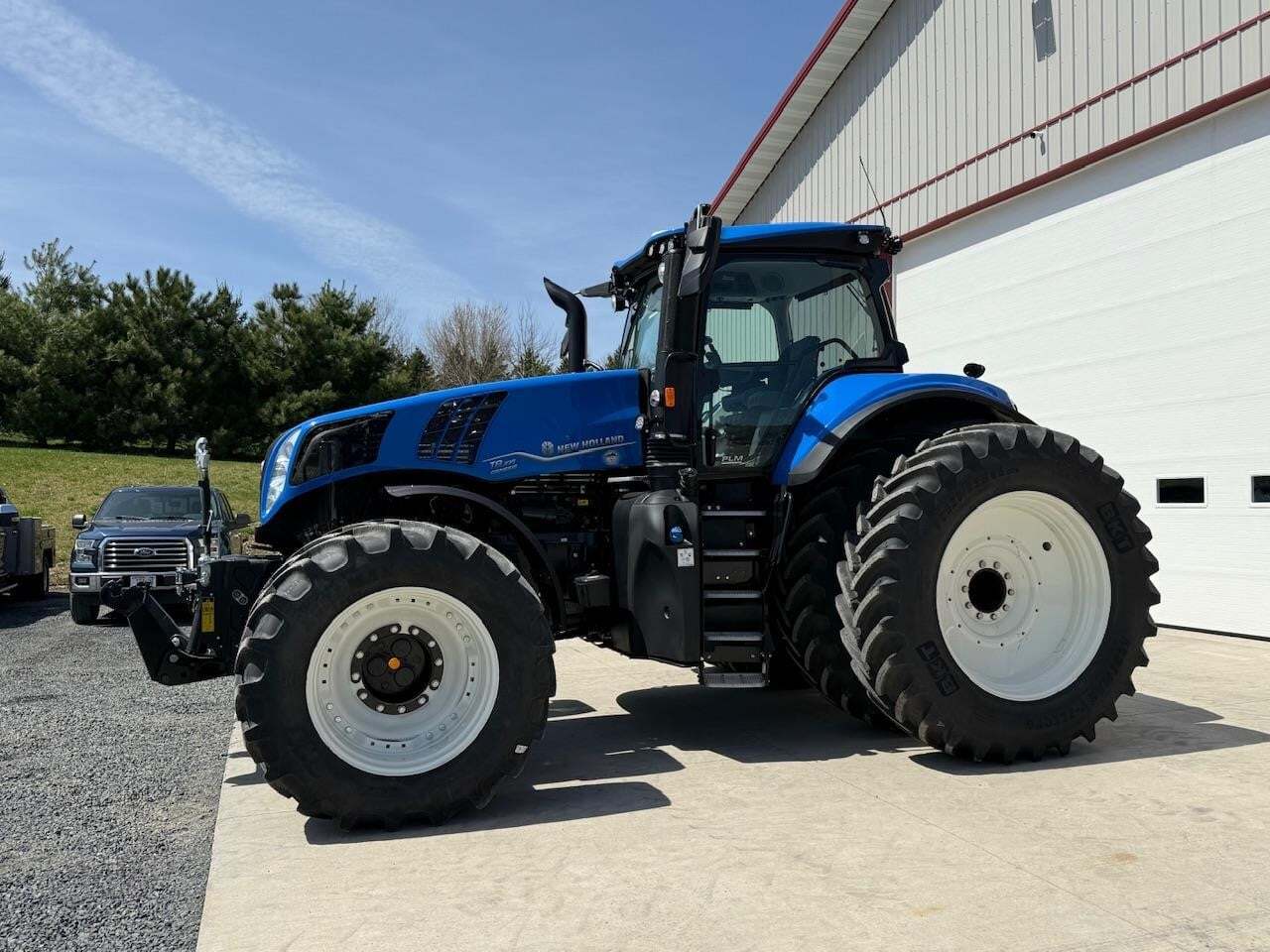 2024 New Holland T8.435 Tractor