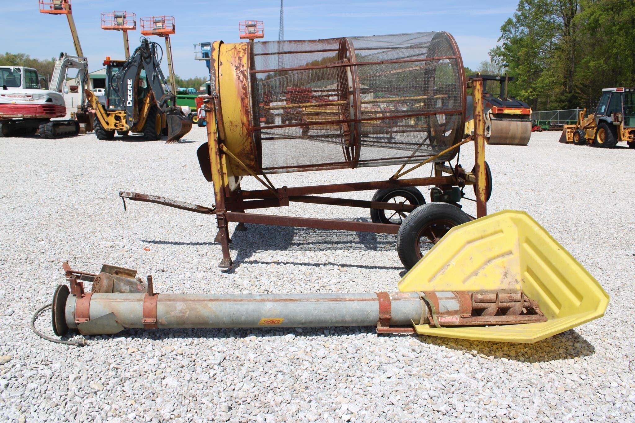  Snowco 3672 Grain Cleaner
