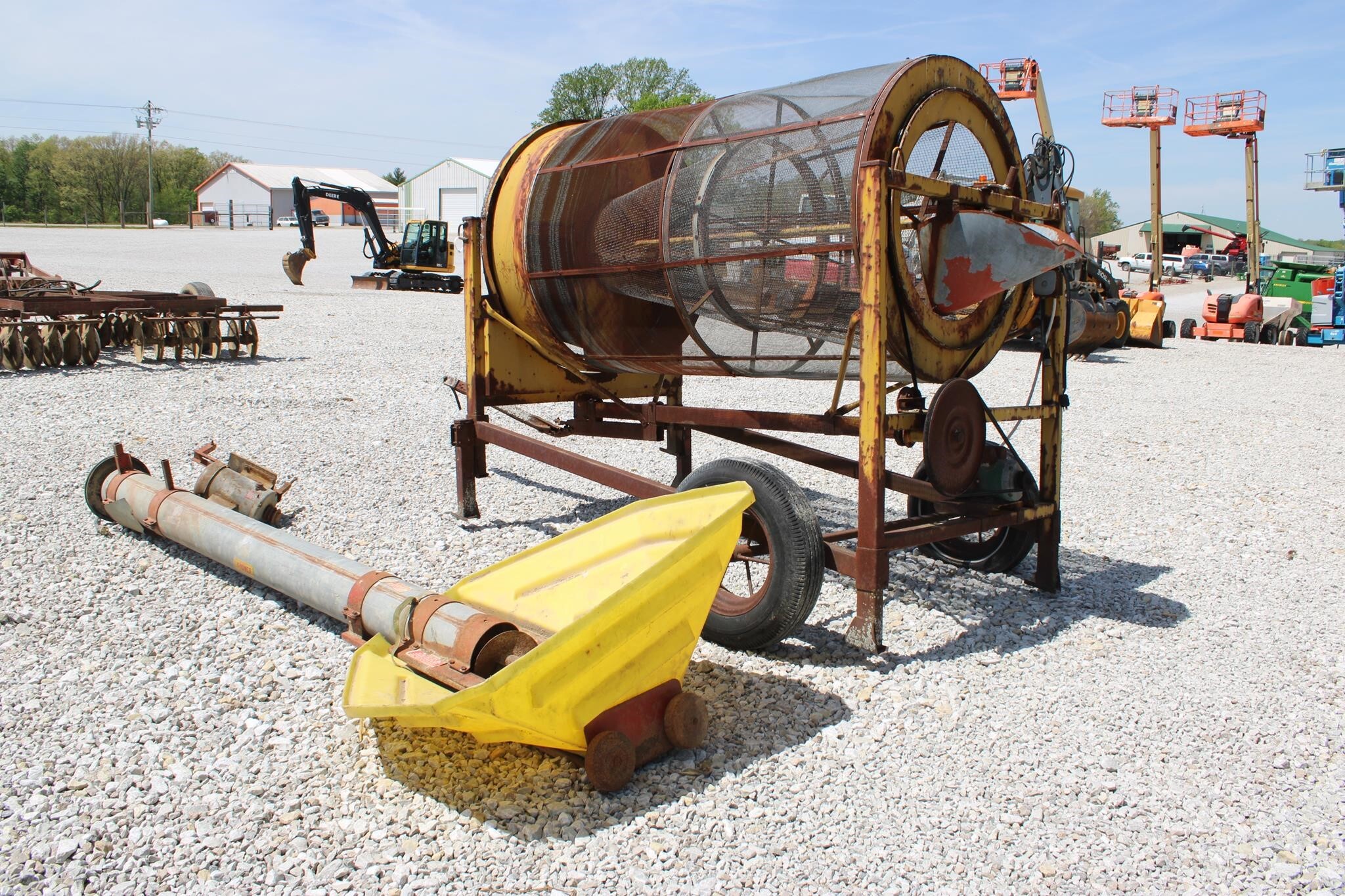  Snowco 3672 Grain Cleaner