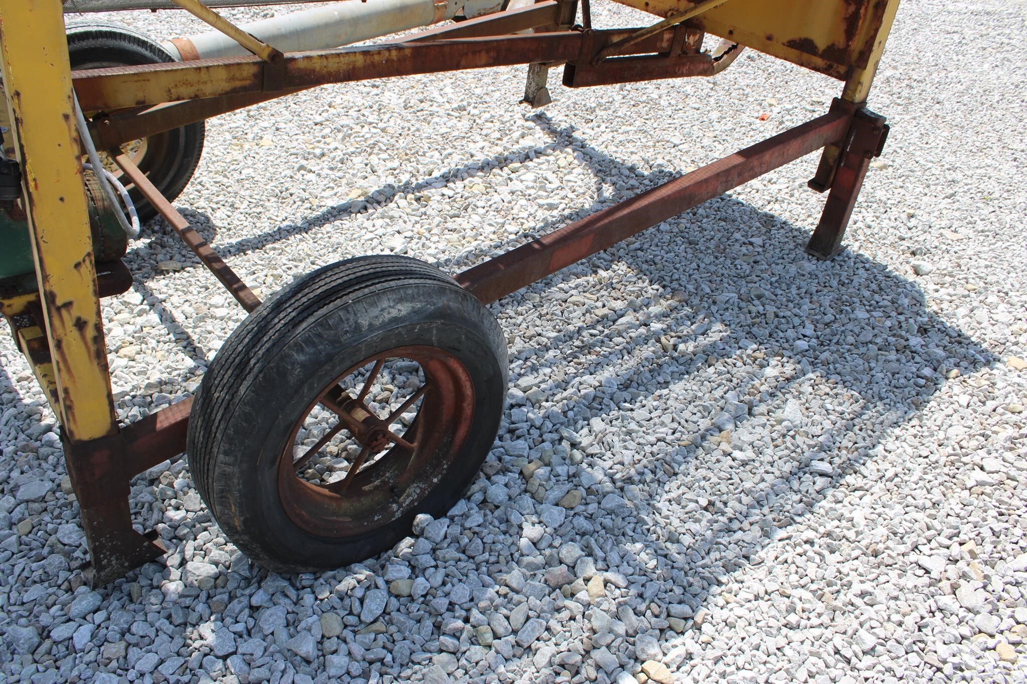  Snowco 3672 Grain Cleaner