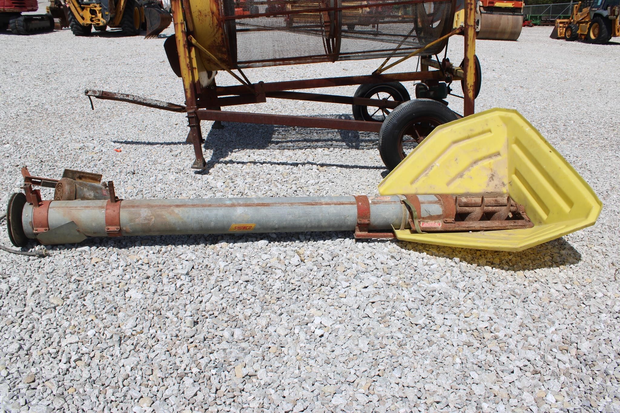  Snowco 3672 Grain Cleaner