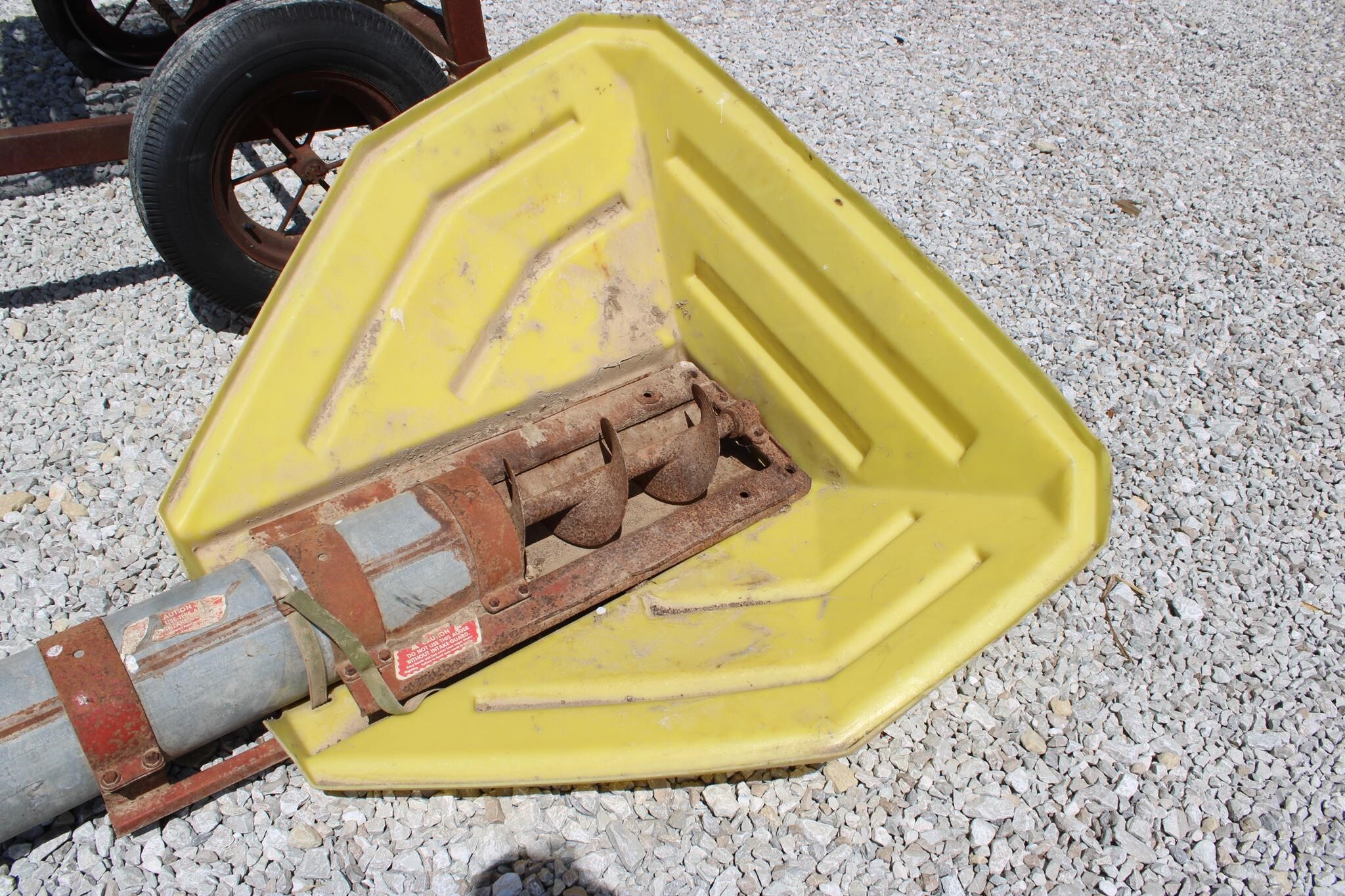 Snowco 3672 Grain Cleaner