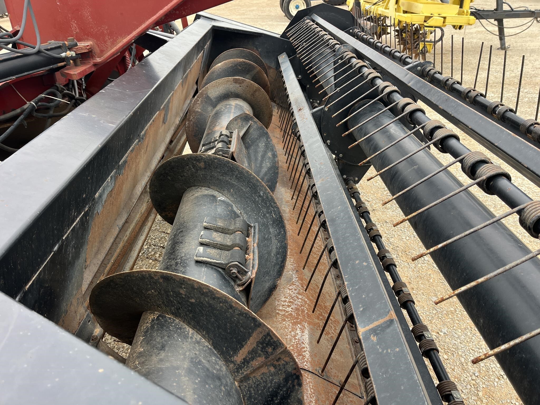 2001 MacDon 5010 Pull-Type Windrowers and Swather