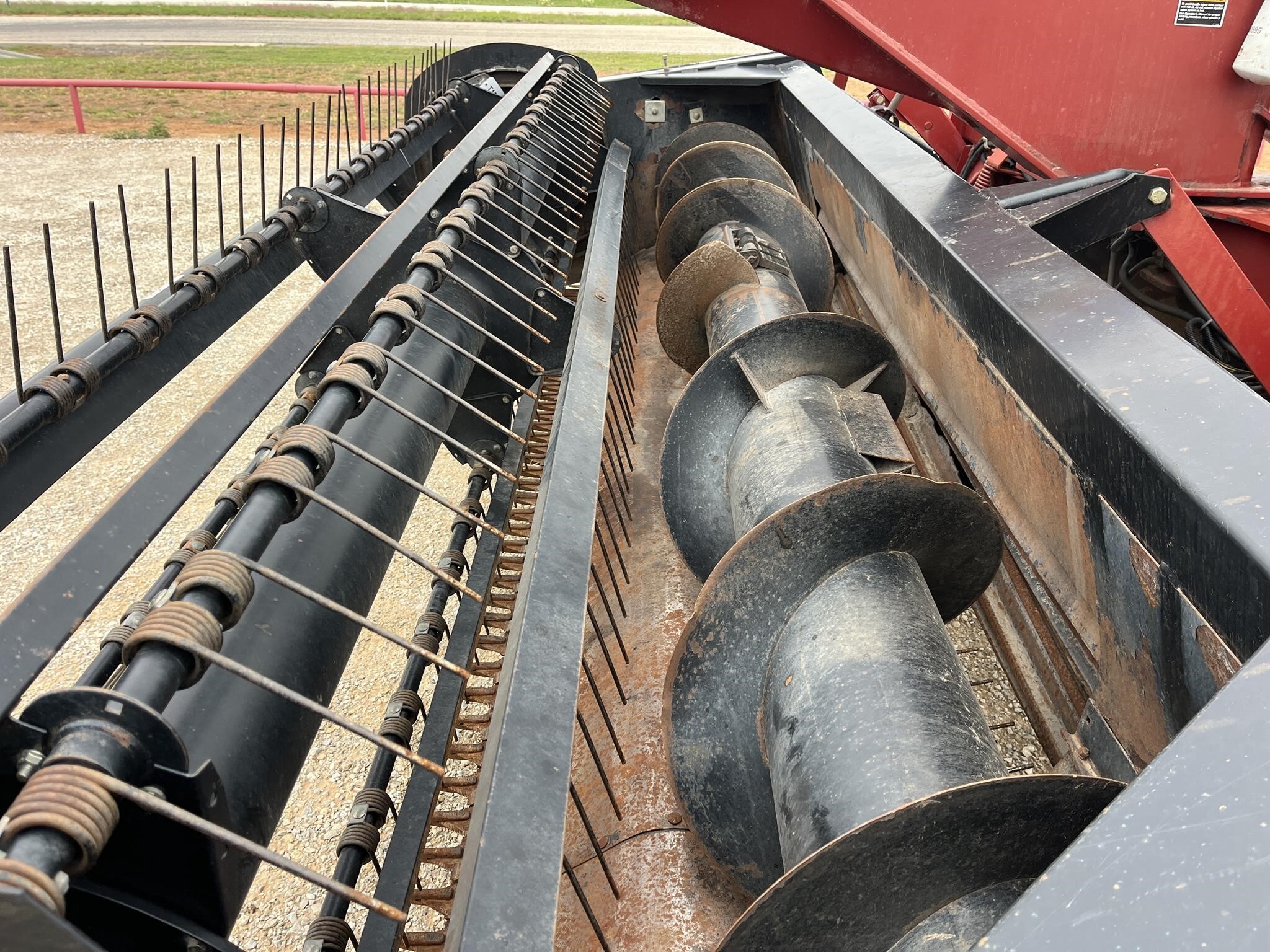 2001 MacDon 5010 Pull-Type Windrowers and Swather