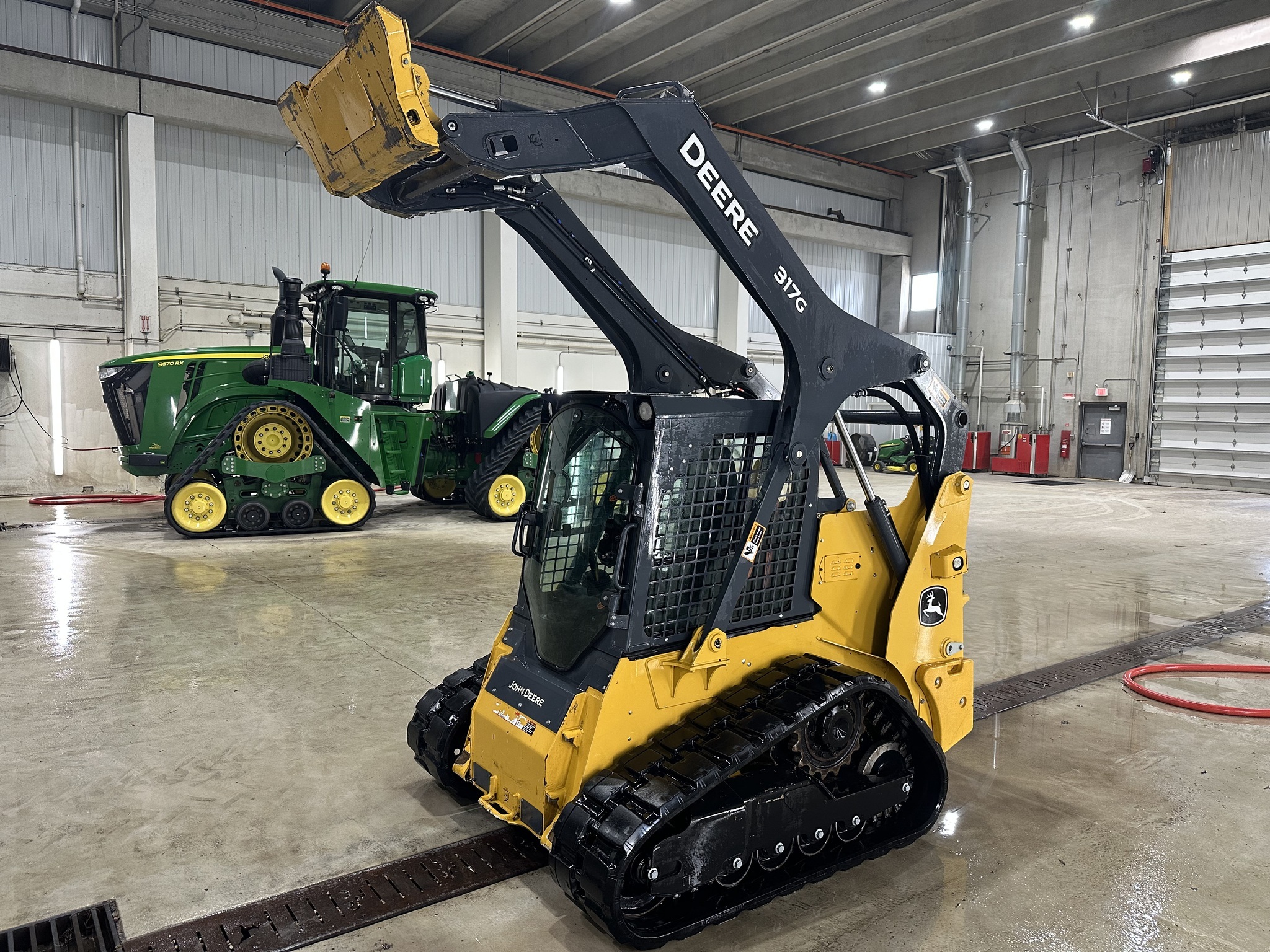 2019 Deere 317G Skid Steer