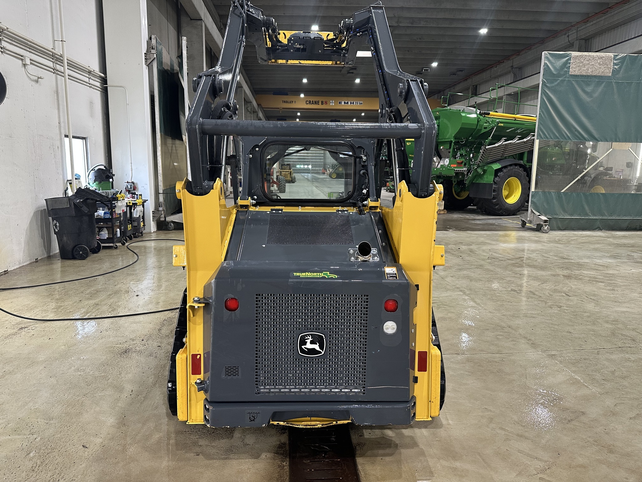 2019 Deere 317G Skid Steer