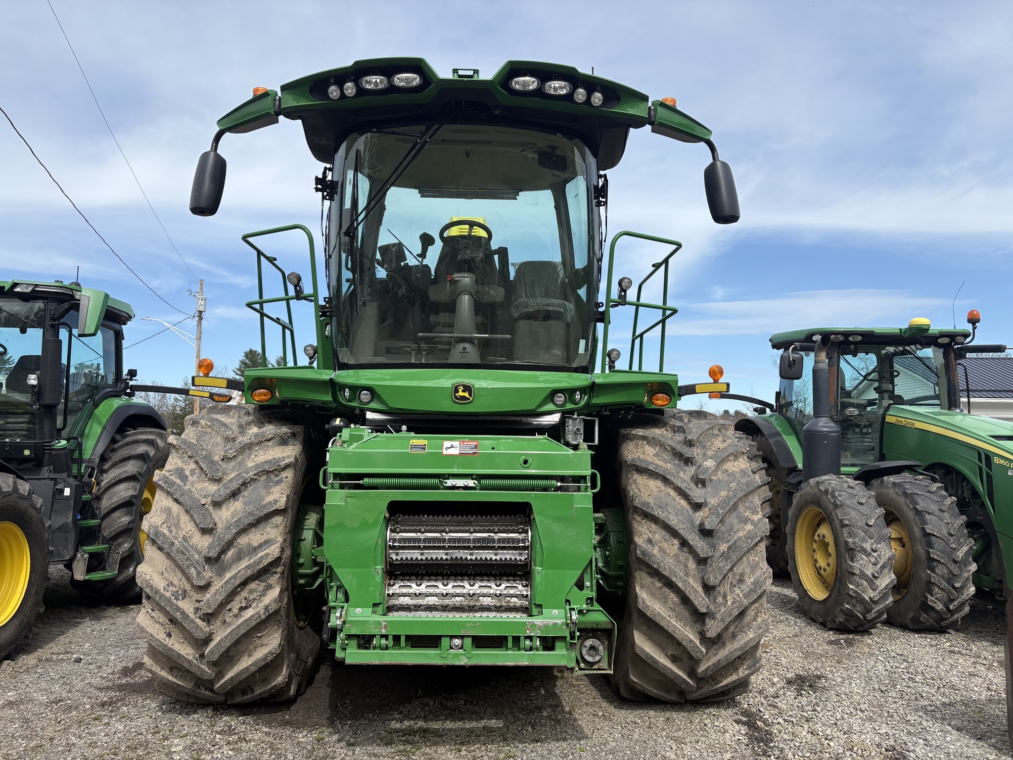 2024 John Deere 9900 Self-Propelled Forage Harvester