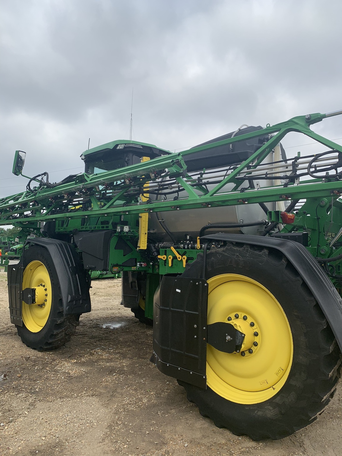 2023 John Deere 612R Self-Propelled Sprayer