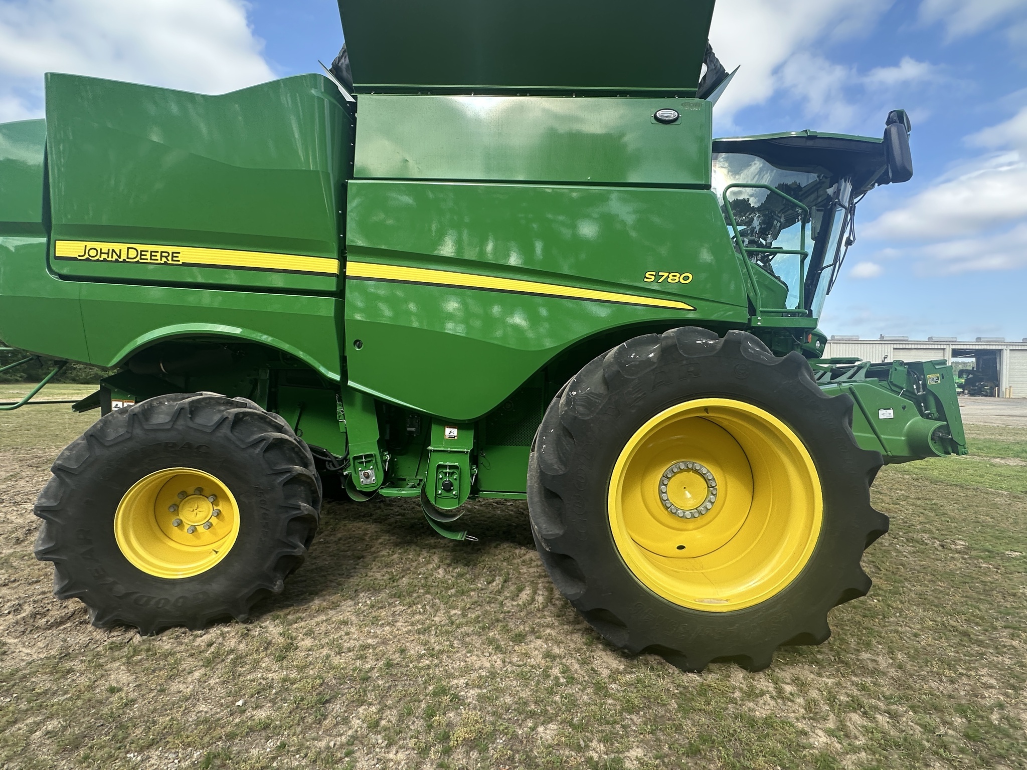2024 John Deere S780 Combine