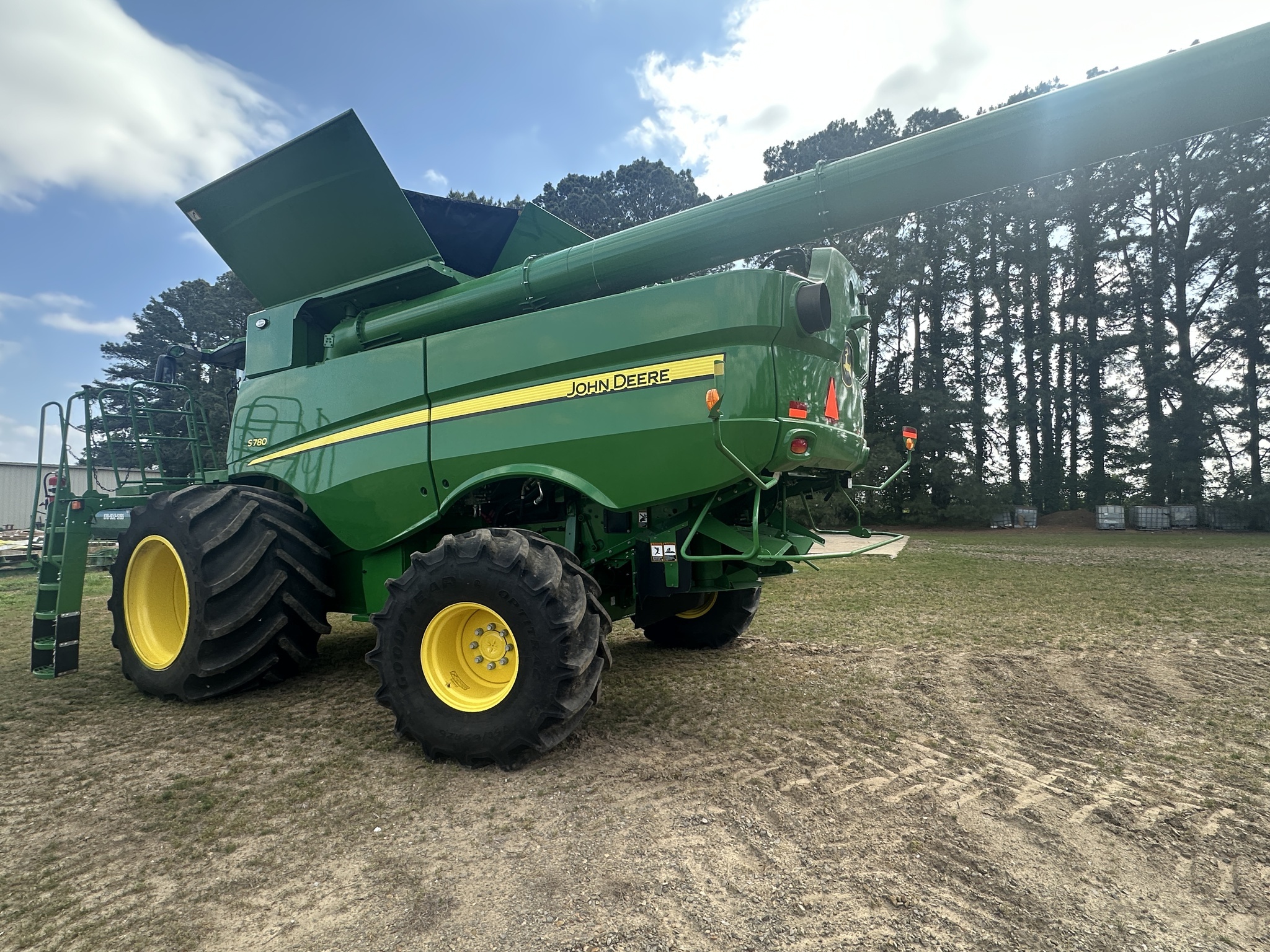 2024 John Deere S780 Combine