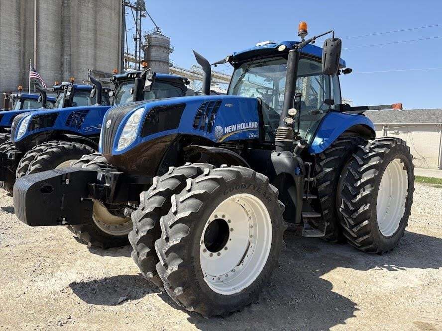 2017 New Holland T8.380 Tractor